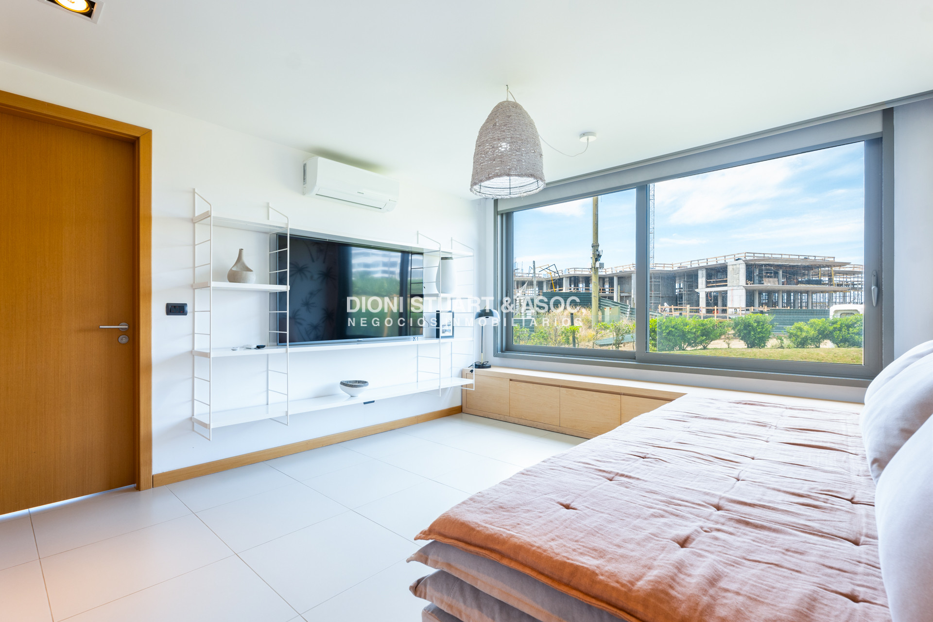 Apartamento ID.874 - Tiburon Terrazas Barra SS - Semi piso con piscina