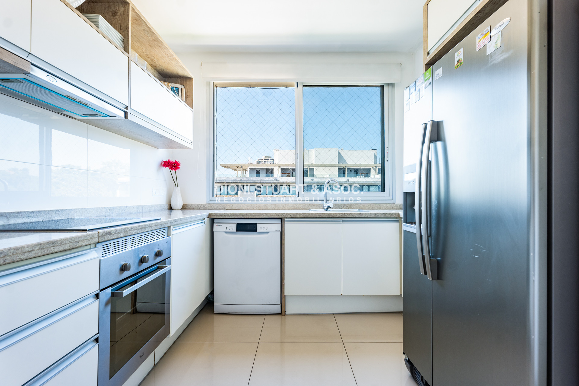 Apartamento ID.925 - DEPARTAMENTO PENT HOUSE EN VENTA - 3 DORM Y DEP. - PARRILLERO - PLAYA MANSA
