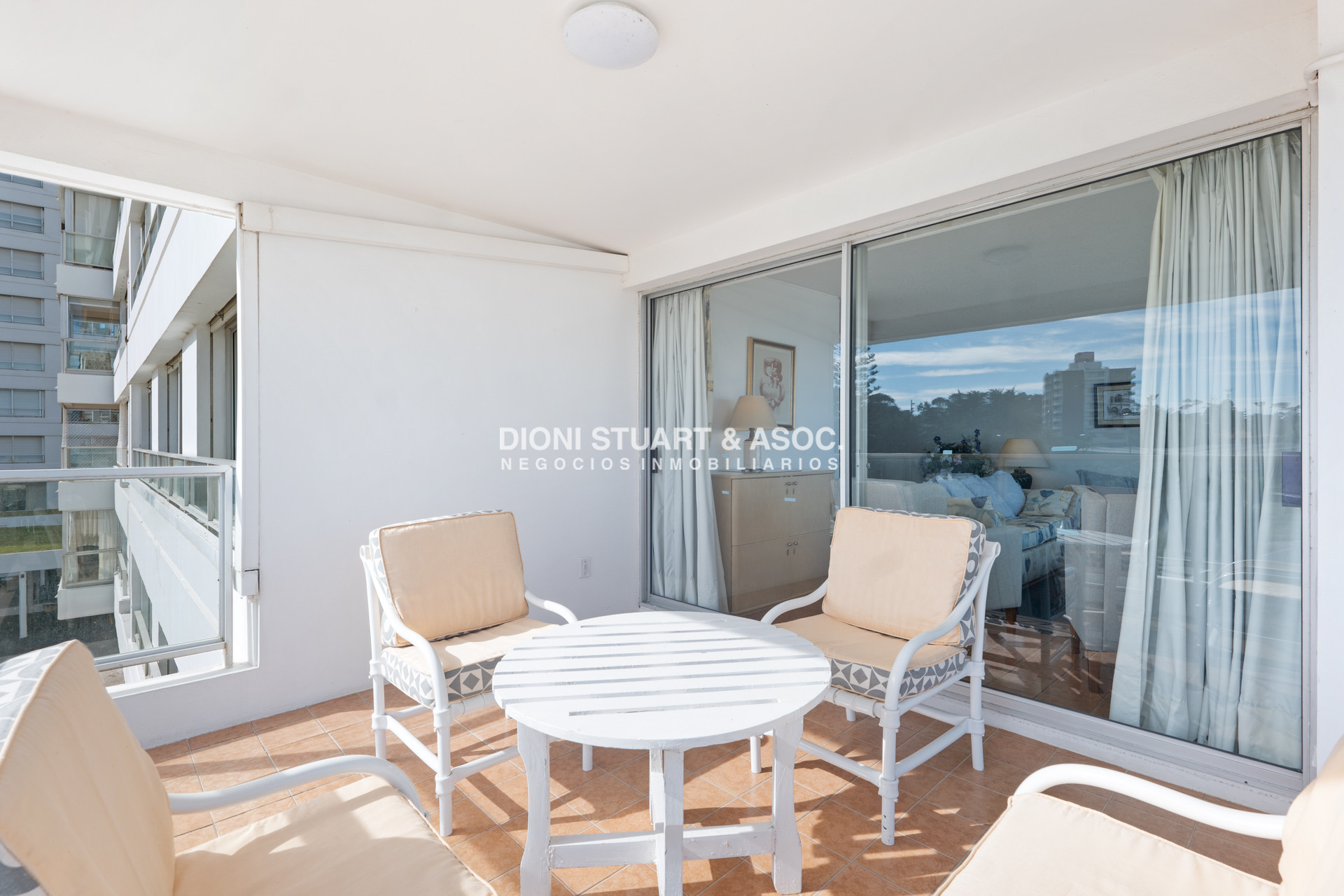 Apartamento ID.675 - APARTAMENTO EN PLAYA MANSA - TORRE JEFFERSON  - 4 DORMITORIOS - COMPLEJO LINCOLN CENTER