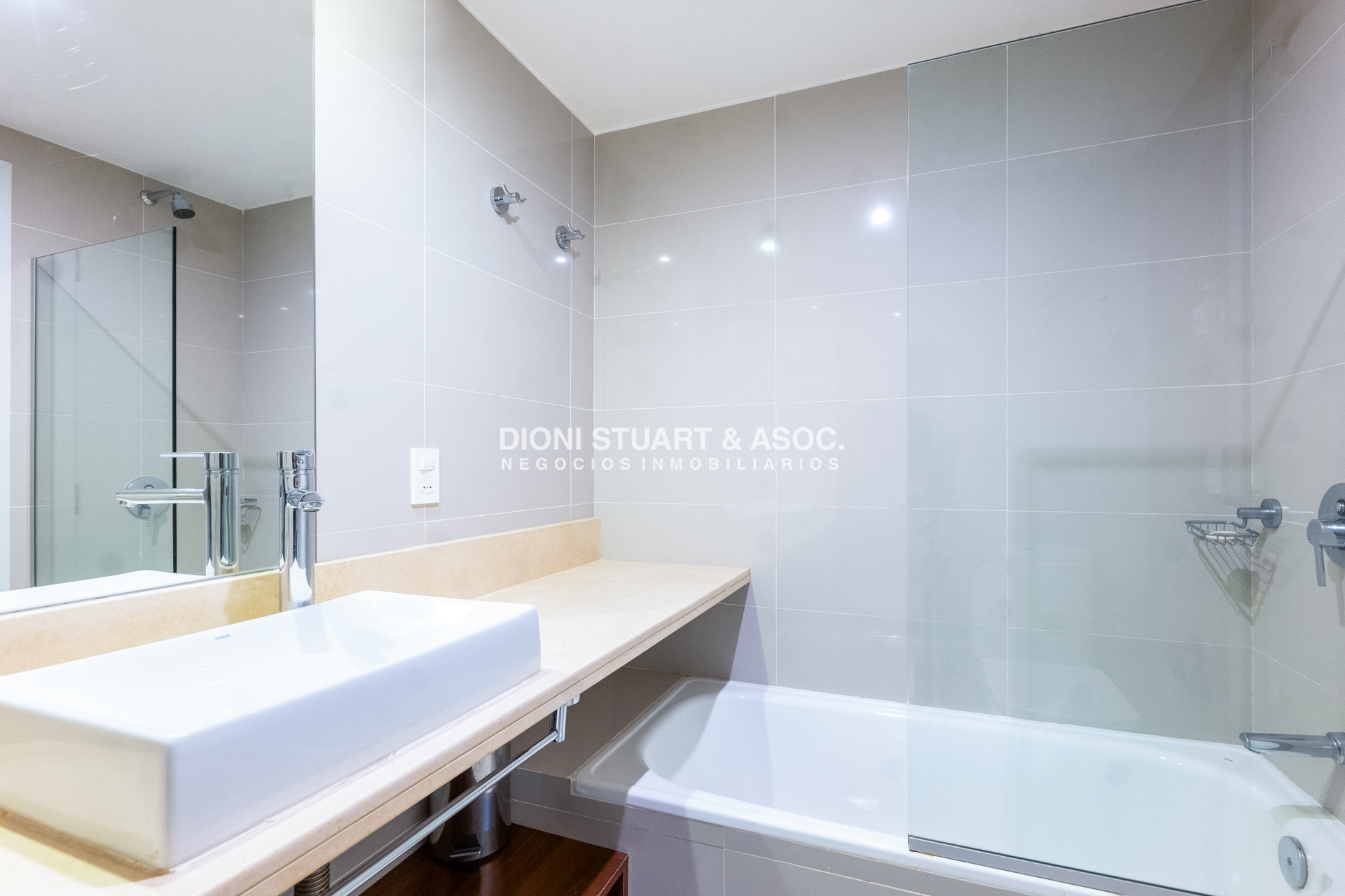 Apartamento ID.981 - APARTAMENTO EN VENTA EN ROOSEVELT DE 2 DORMITORIOS MODERNO - EDIFICIO BE PUNTA