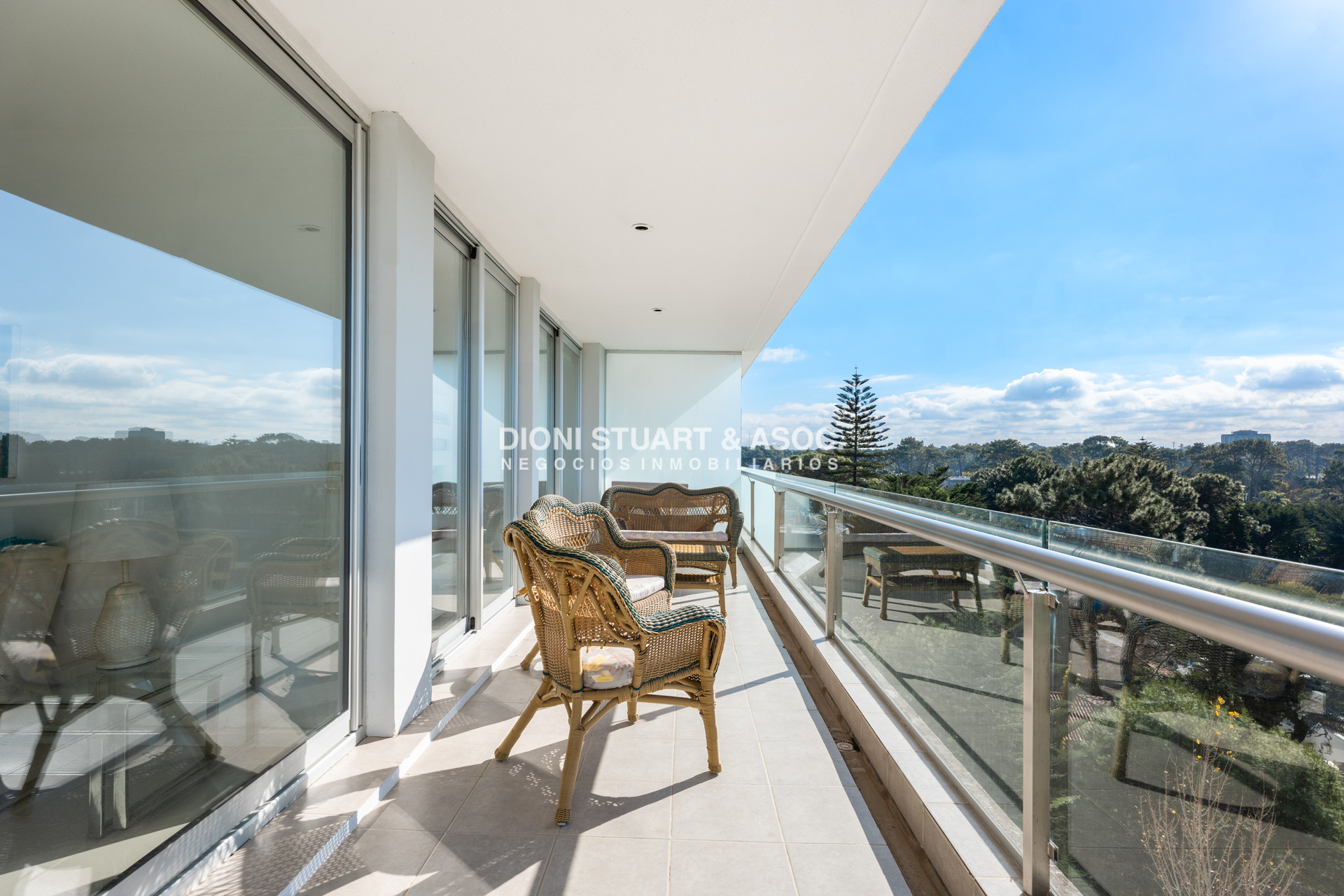 Apartamento ID.981 - APARTAMENTO EN VENTA EN ROOSEVELT DE 2 DORMITORIOS MODERNO - EDIFICIO BE PUNTA