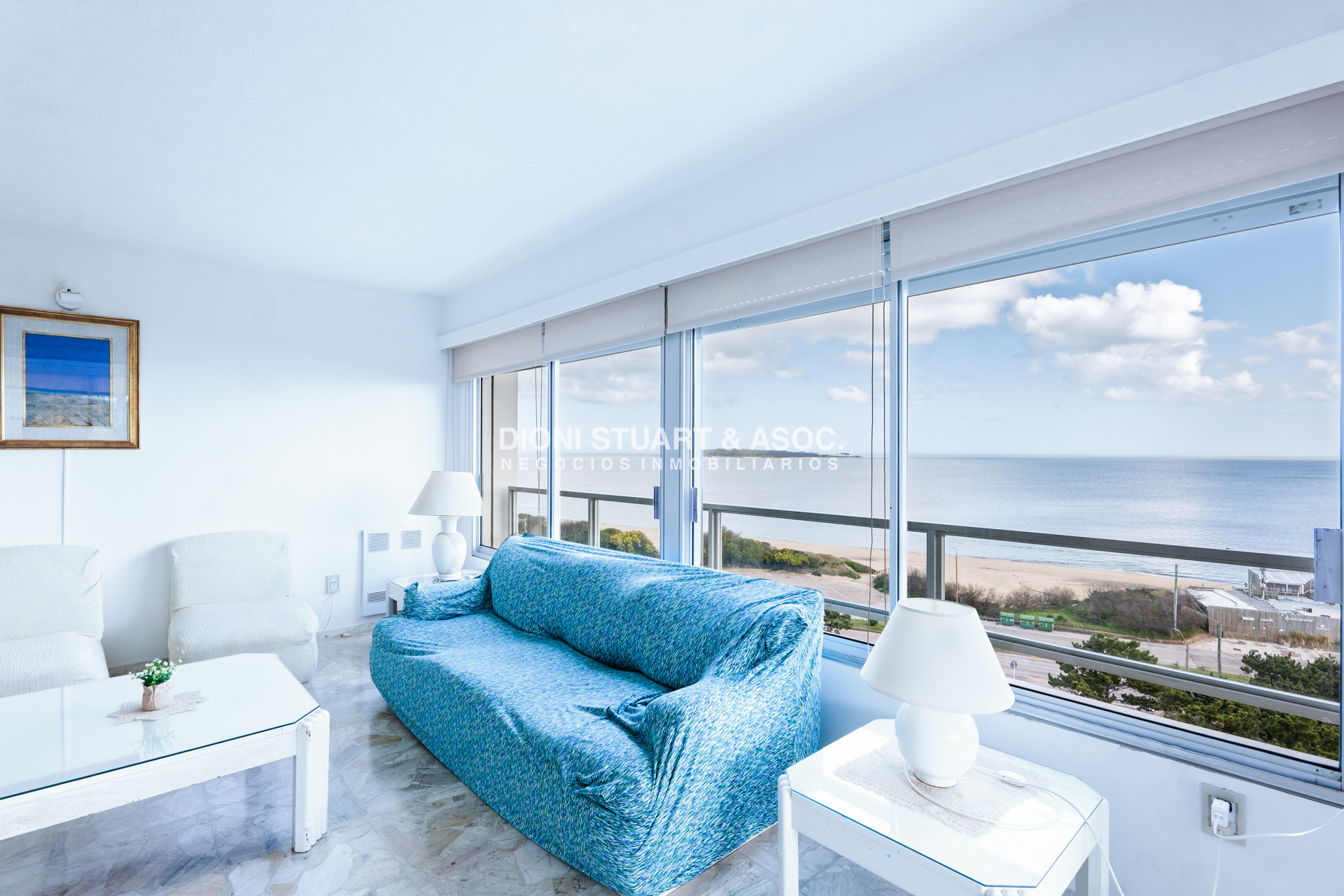 Apartamento ID.1059 - ALQUILER APARTAMENTO 3 DORMITORIOS FRENTE AL MAR PLAYA MANSA - COMPLEJO LINCOLN CENTER