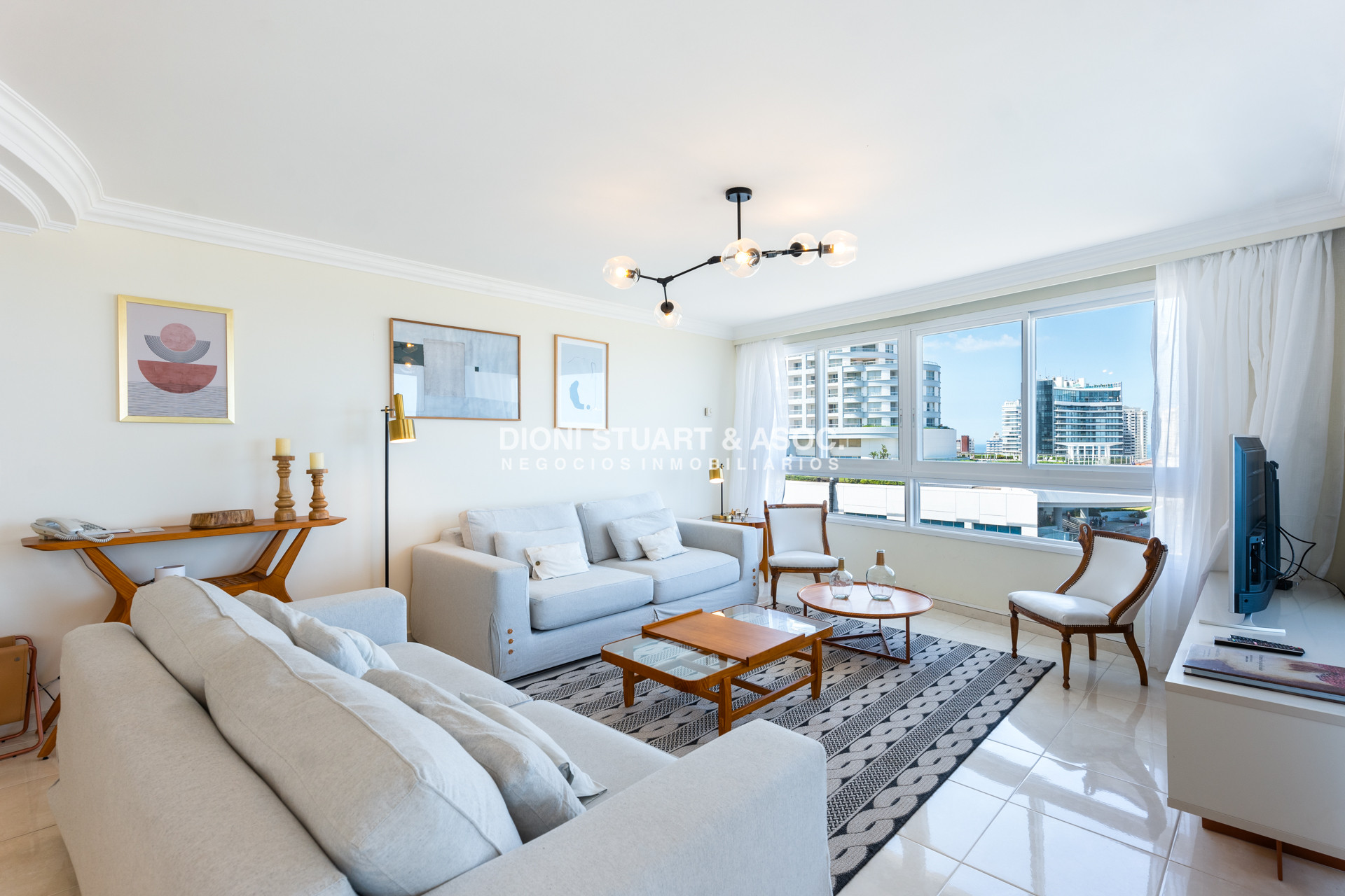 Apartamento ID.800 - MILLENIUM TOWER EN ALQUILER DE TEMPORADA - 3 DORMITORIOS EN SUITE + DEP. - LA MEJOR VISTA