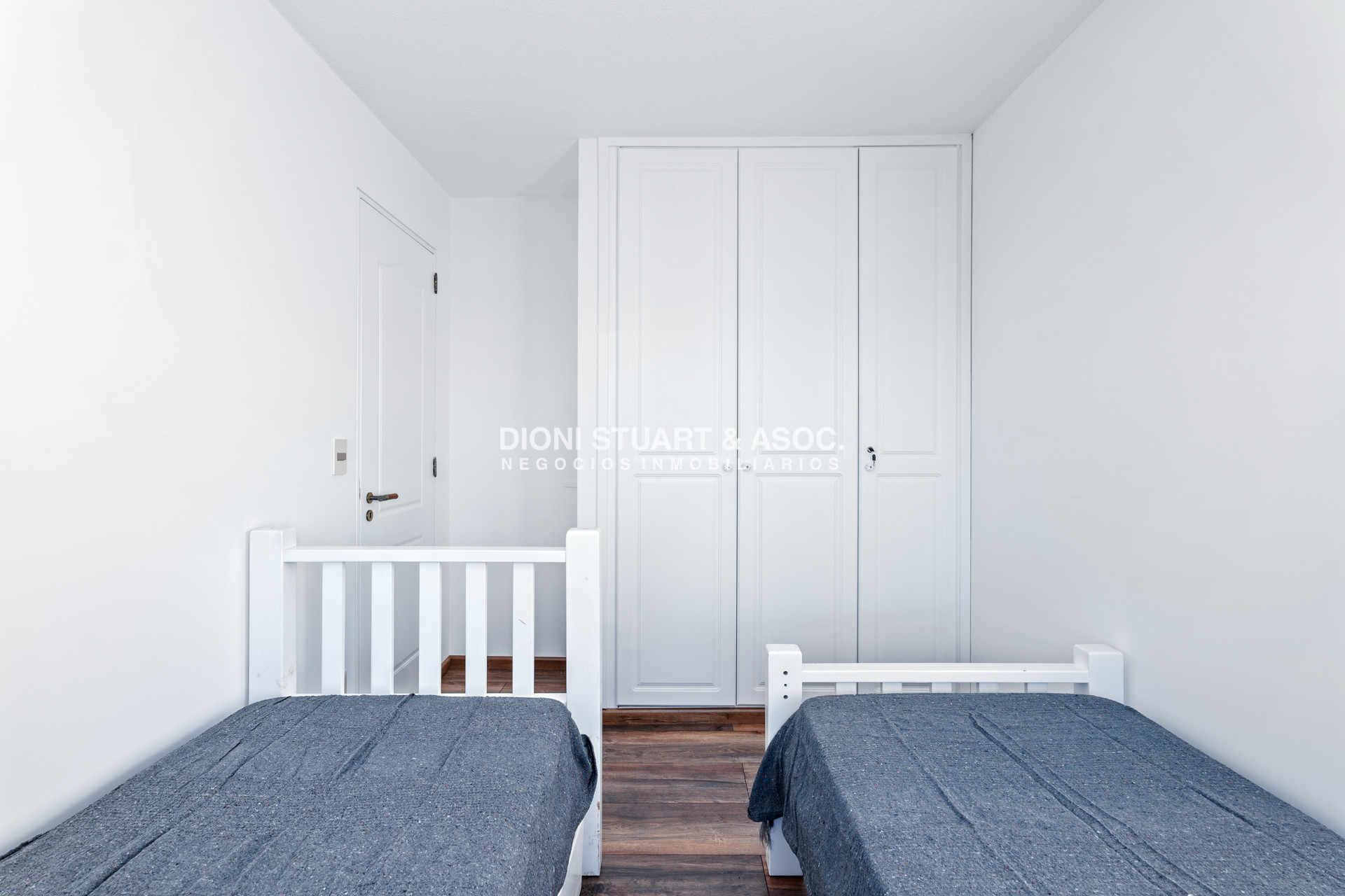 Apartamento ID.656 - Alquiler Anual -  2 Dormitorios - Sol y Amenities - Complejo Lincoln Center