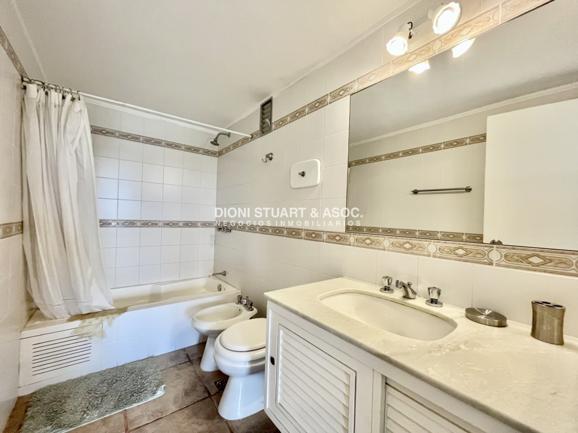 Apartamento ID.33 - APARTAMENTO FRENTE AL MAR EN ALQUILER DE TEMPORADA - 2 DORMITORIOS Y MEDIO - TODOS LOS AMENITIES - TORRE WASHINGTON - COMPLEJO LINCOLN CENTER