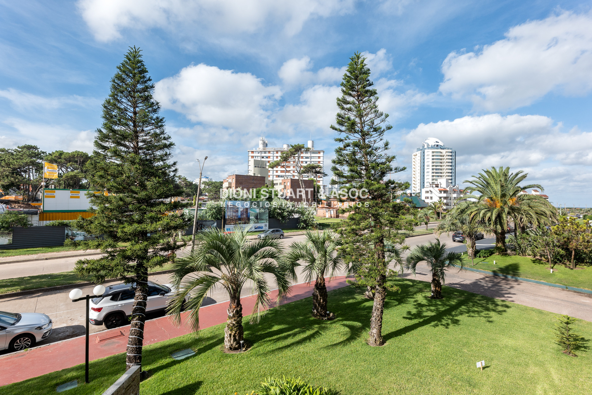 Apartamento ID.909 - DEPARTAMENTO EN VENTA DE 2 DORMITORIOS Y MEDIO - EDIFICIO LONG BEACH - TODOS LOS AMENITIES