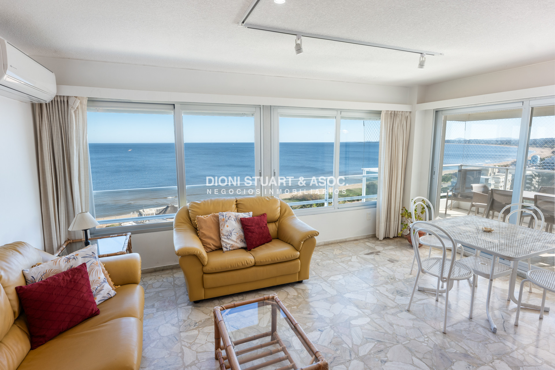 Apartamento ID.690 - APARTAMENTO DE 3 DORMITORIOS FRENTE AL MAR EN ALQUILER COMPLEJO LINCOLN CENTER TORRE WASHINGTON