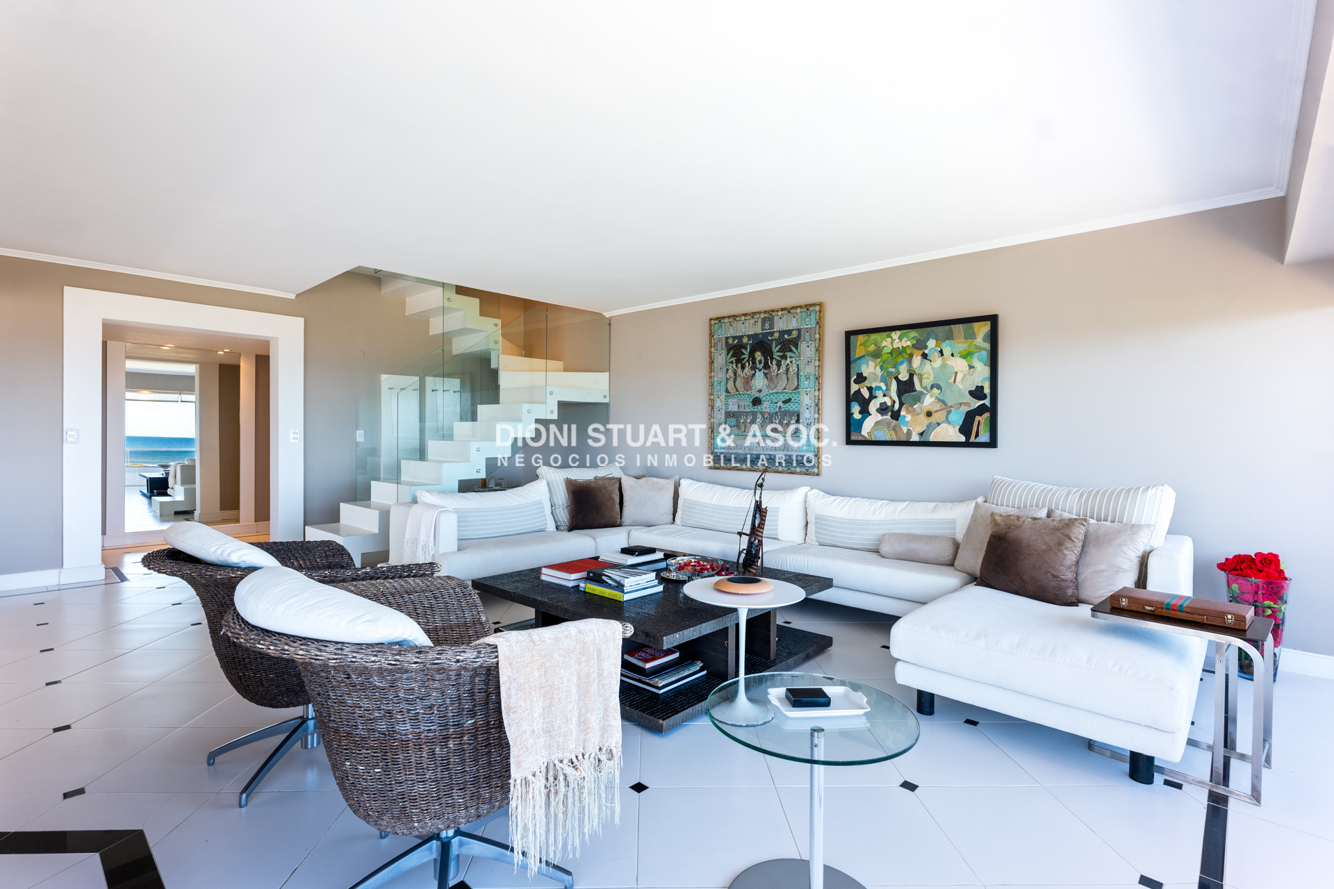 Apartamento ID.757 - PENT HOUSE EN VENTA PRIMERA LINEA BRAVA - EDIF. AGUAS AZULES - 5 DORM EN SUITE