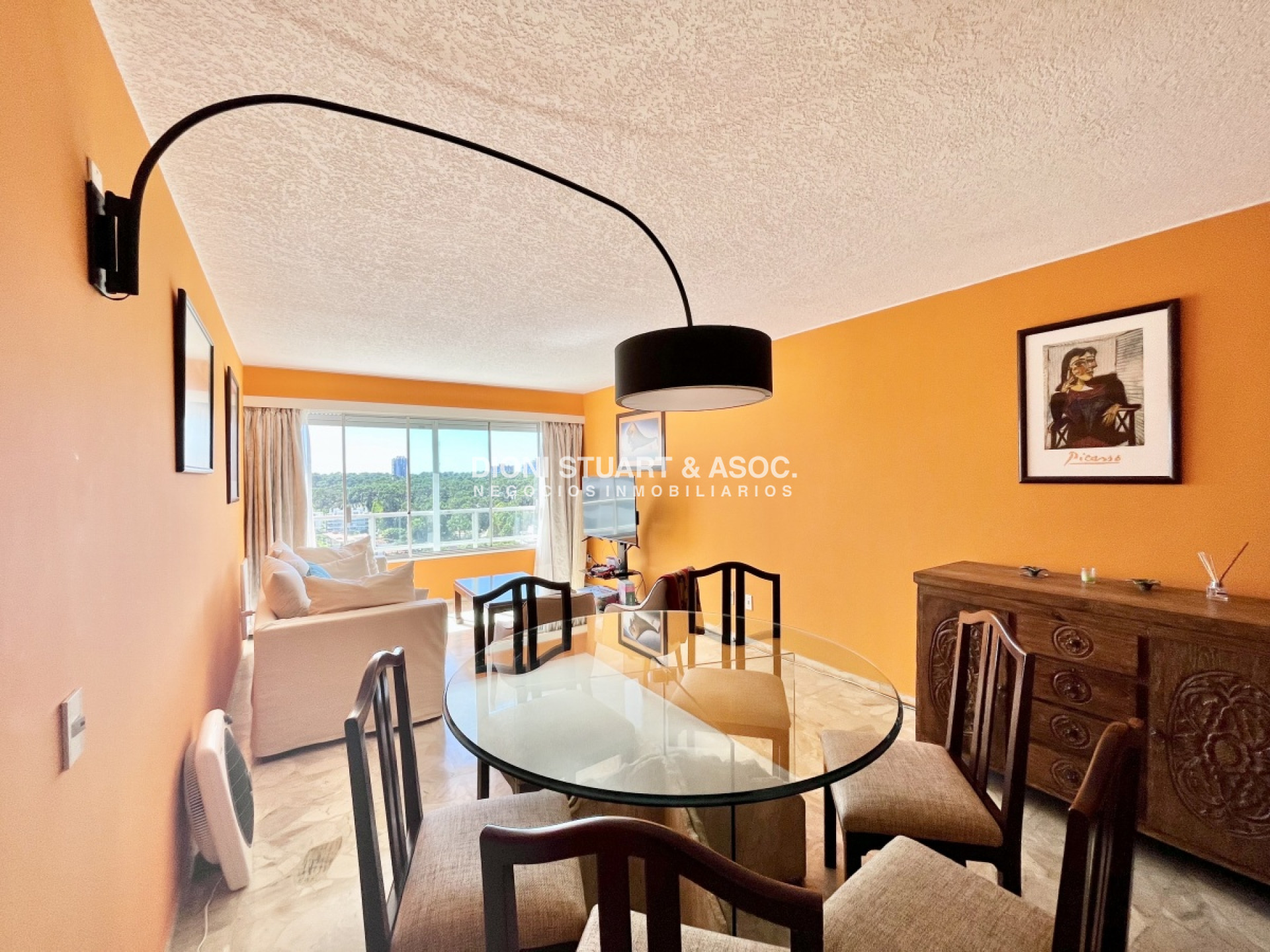 Apartamento ID.121 - OPORTUNIDAD EN VENTA - FRENTE AL MAR -  2 DORM Y MEDIO - COMPLEJO LINCOLN CENTER - TORRE WASHINGTON