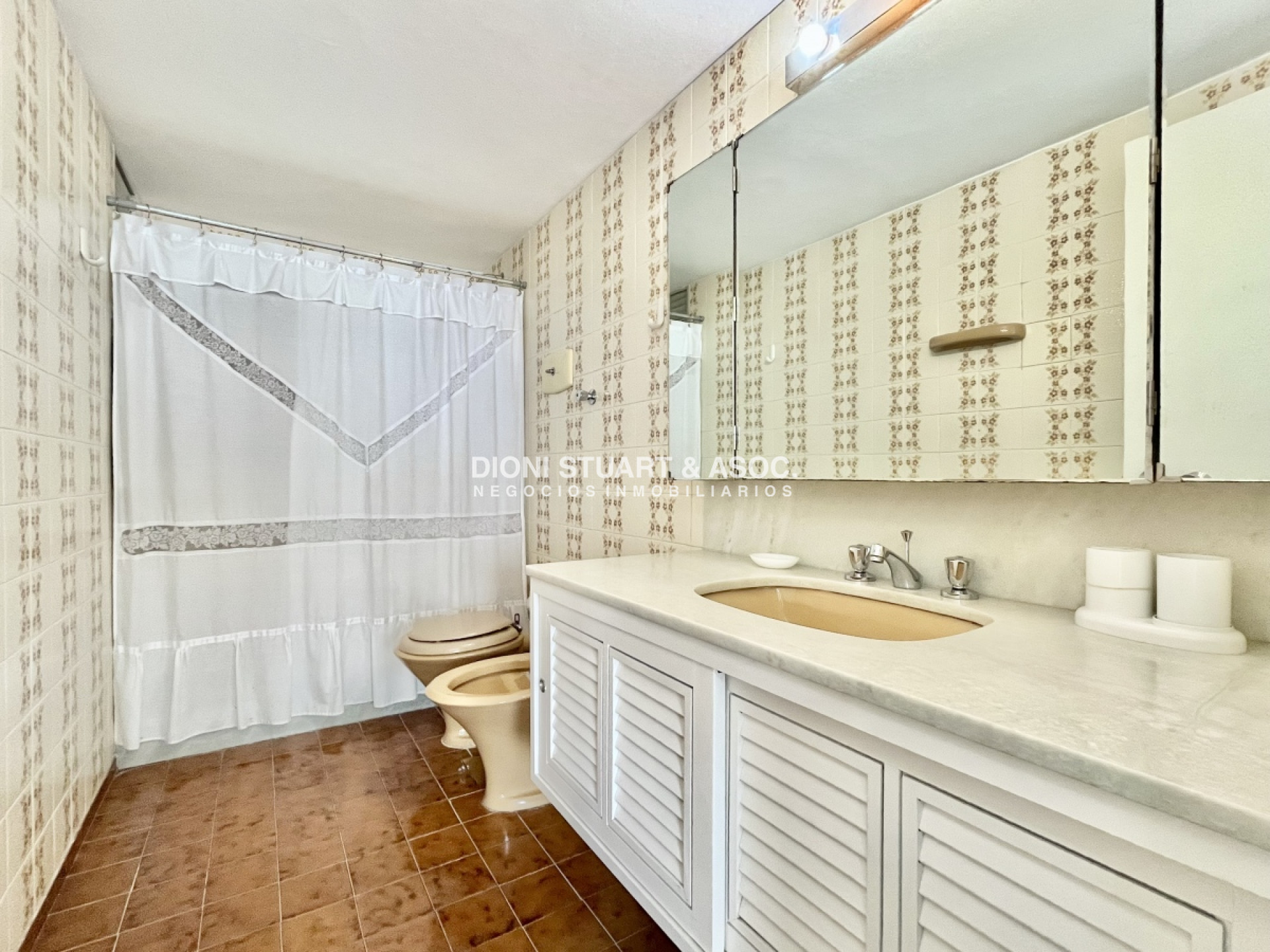 Apartamento ID.509 - APARTAMENTO EN ALQUILER FRENTE AL MAR DE 3 DORMITORIOS - TODOS LOS AMENITIES - TORRE WASHINGTON - COMPLEJO LINCOLN CENTER