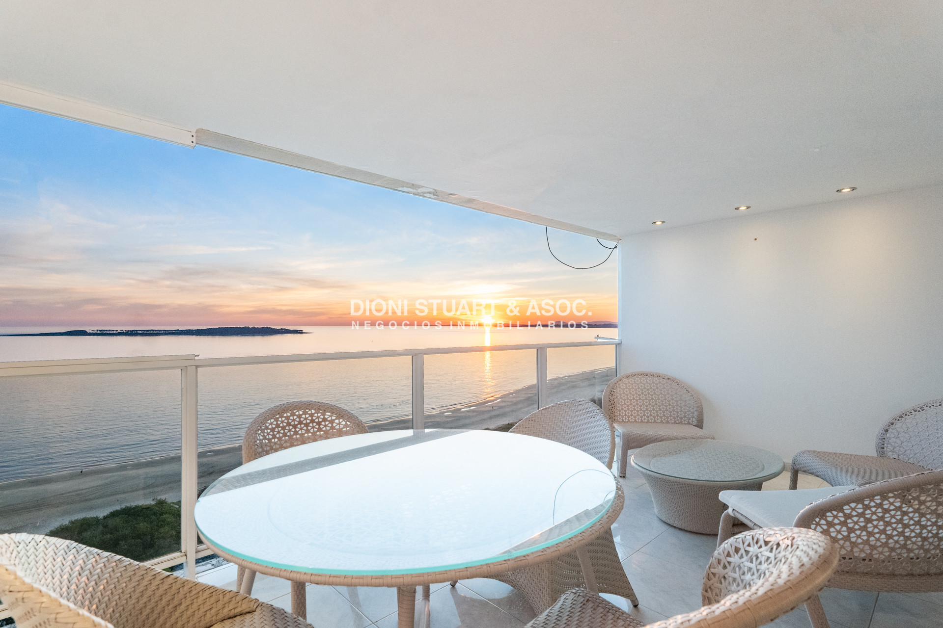 Apartamento ID.1055 - VENTA APARTAMENTO 6 DORMITORIOS - TEQUENDAMA I - PENT HOUSE DUPLEX - PLAYA MANSA 
