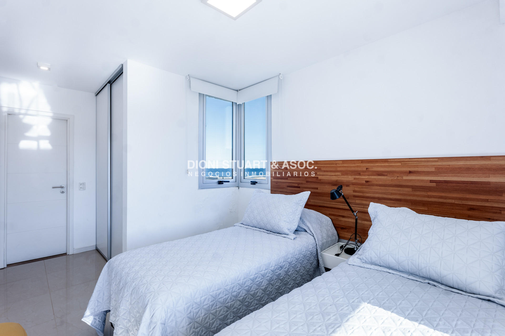 Apartamento ID.991 - PENT HOUSE CON BARBACOA EN VENTA - PLAYA BRAVA - 3 DORMITORIOS EN SUITE EDIFICIO BLUE MARINE