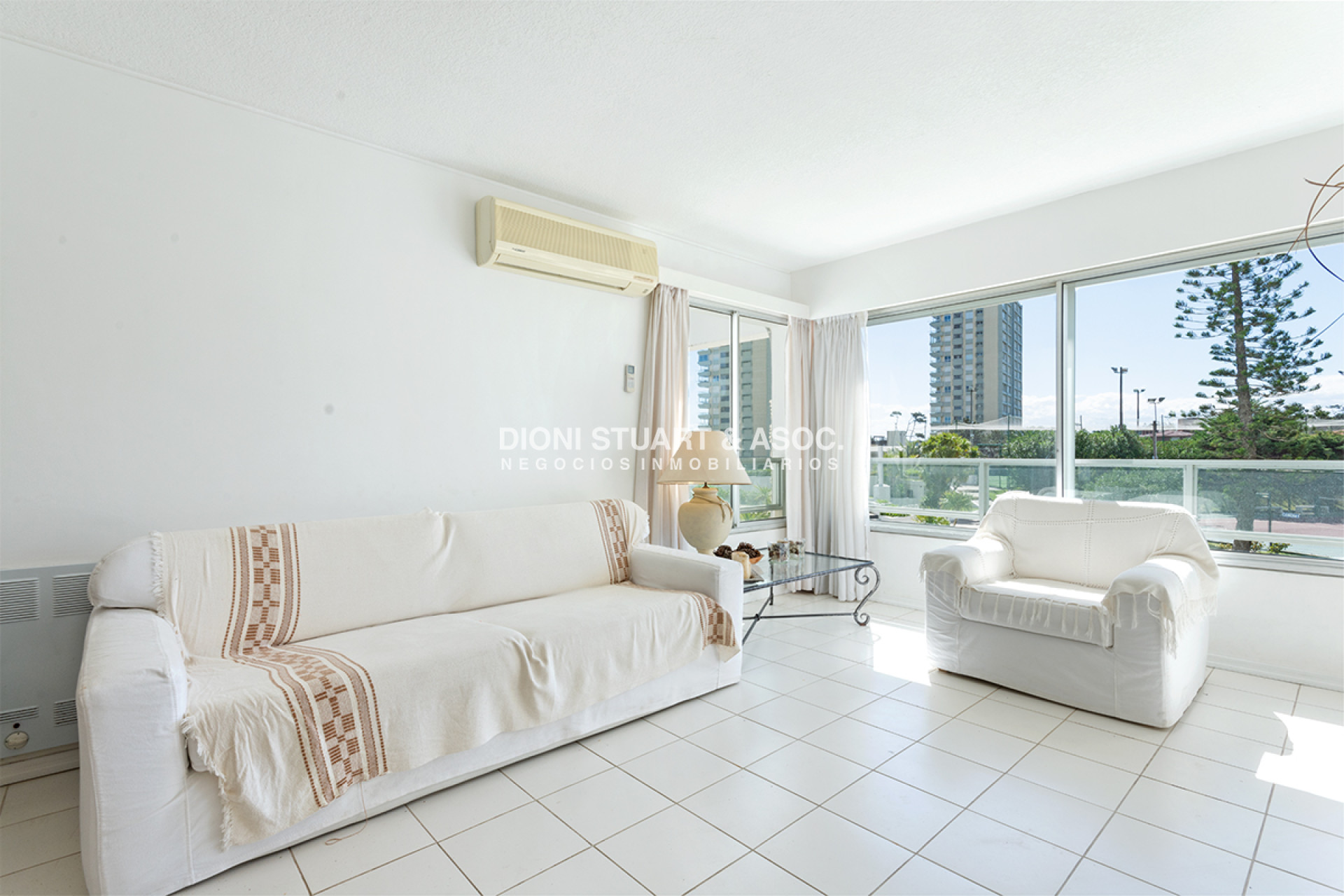 Apartamento ID.533 - Torre Jefferson - 2 Dormitorios y Dependencia - Complejo Lincoln Center