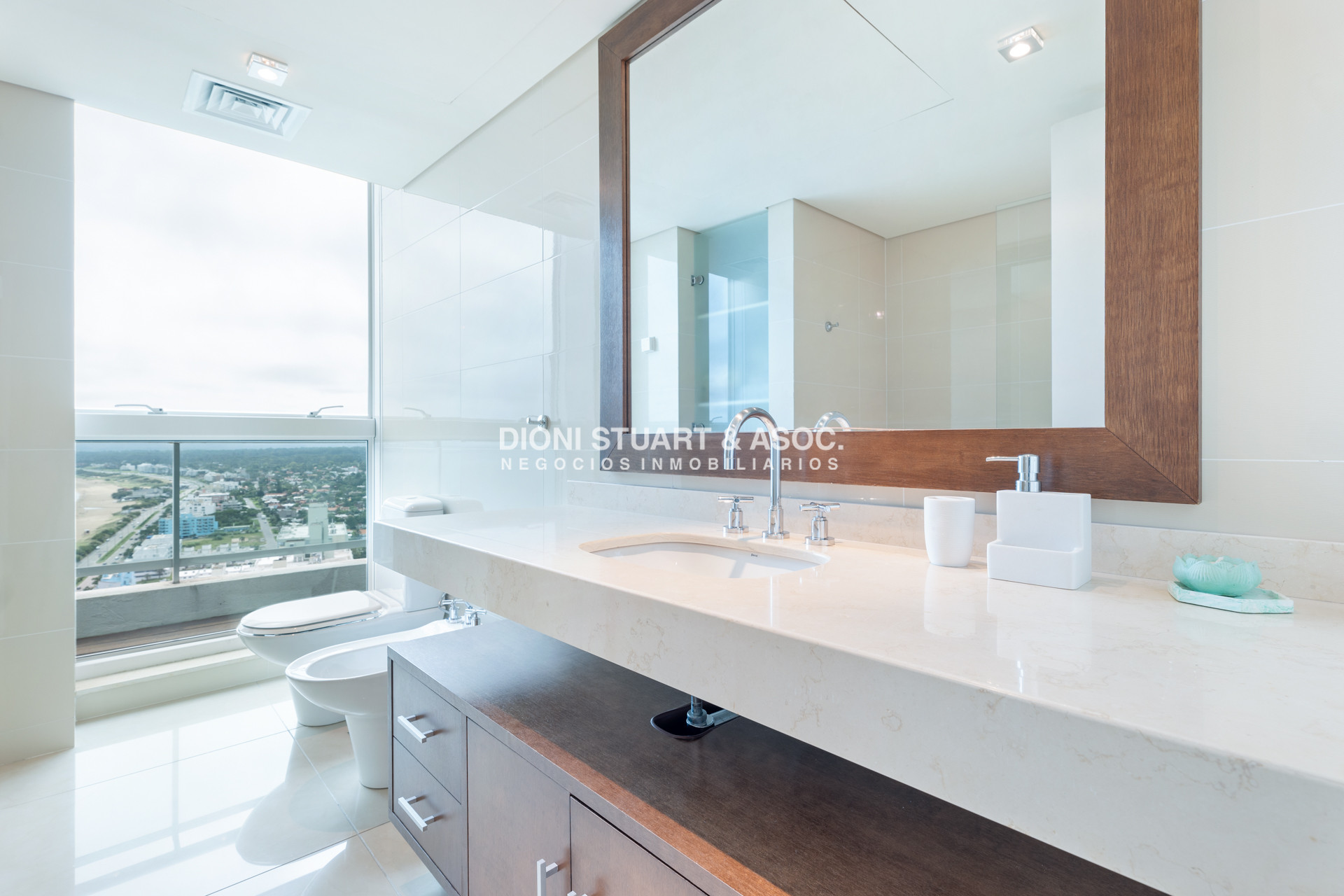 Apartamento ID.223 - TORRE AQUARELA - PENT HOUSE TRIPLEX - ESQUINA PUNTA BALLENA