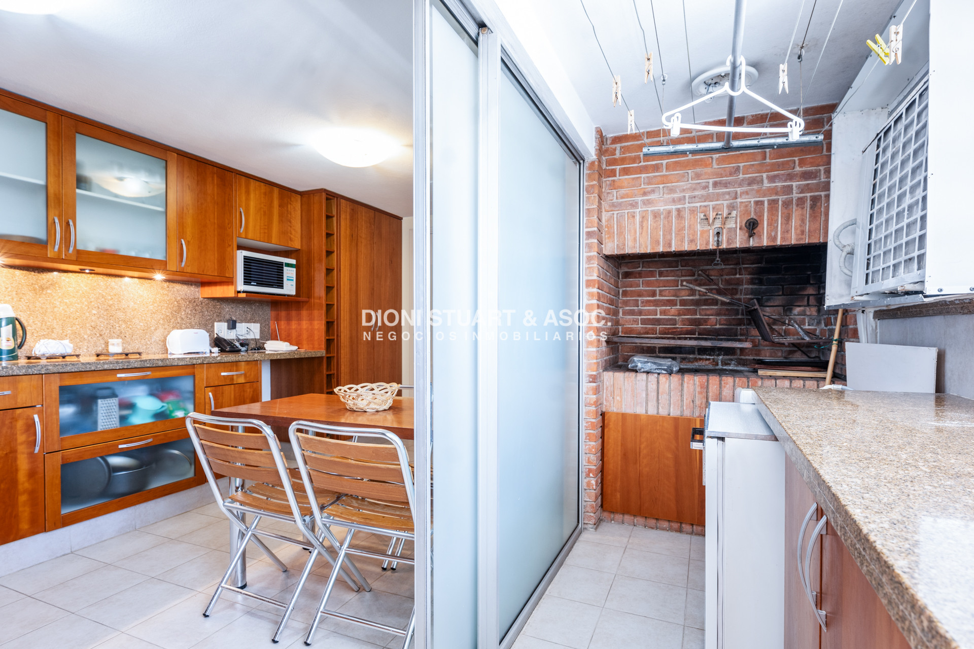 Apartamento ID.936 - DEPARTAMENTO EN VENTA EN TUNQUELEN II RECICLADO - 3 DORMITORIOS + DEP. SERV.