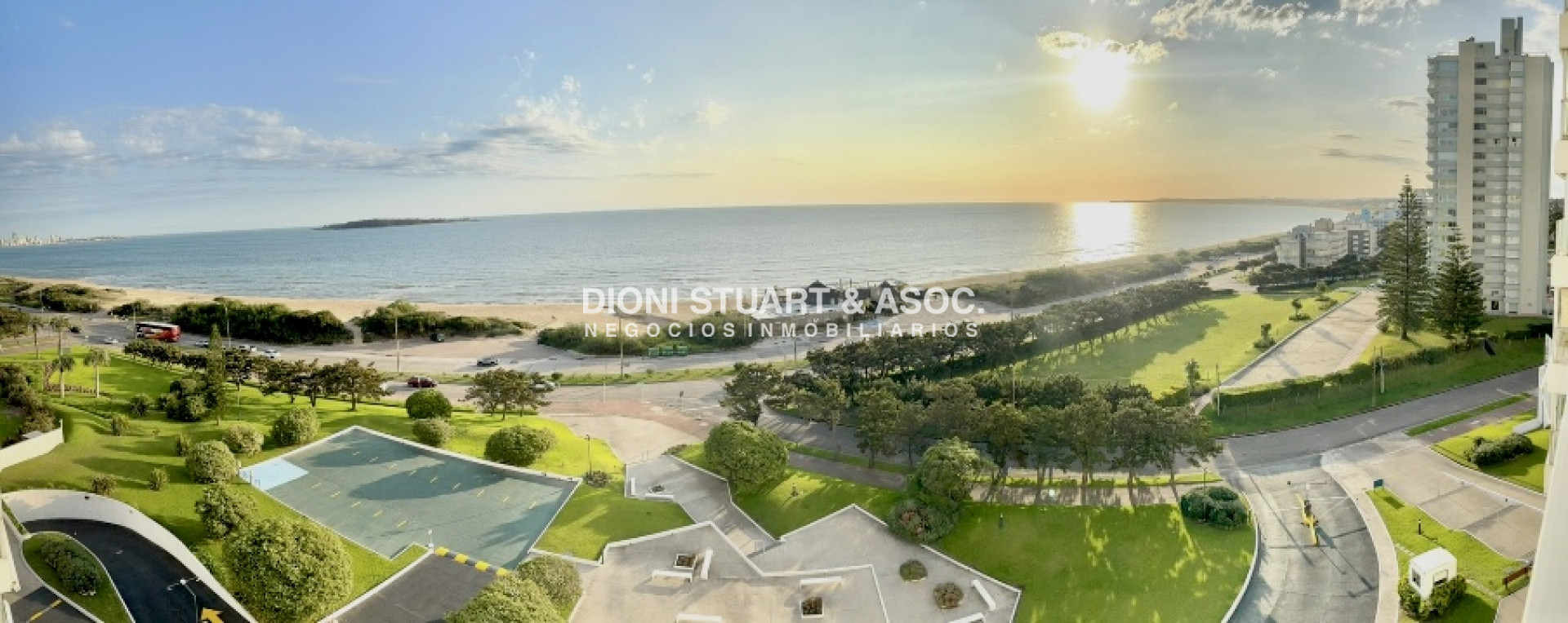 Apartamento ID.1105 - APARTAMENTO EN ALQUILER DE VERANO 2 DORMITORIO Y MEDIO FRENTE AL MAR TODOS LOS AMENITIES TORRE WASHINGTON COMPLEJO LINCOLN CENTER