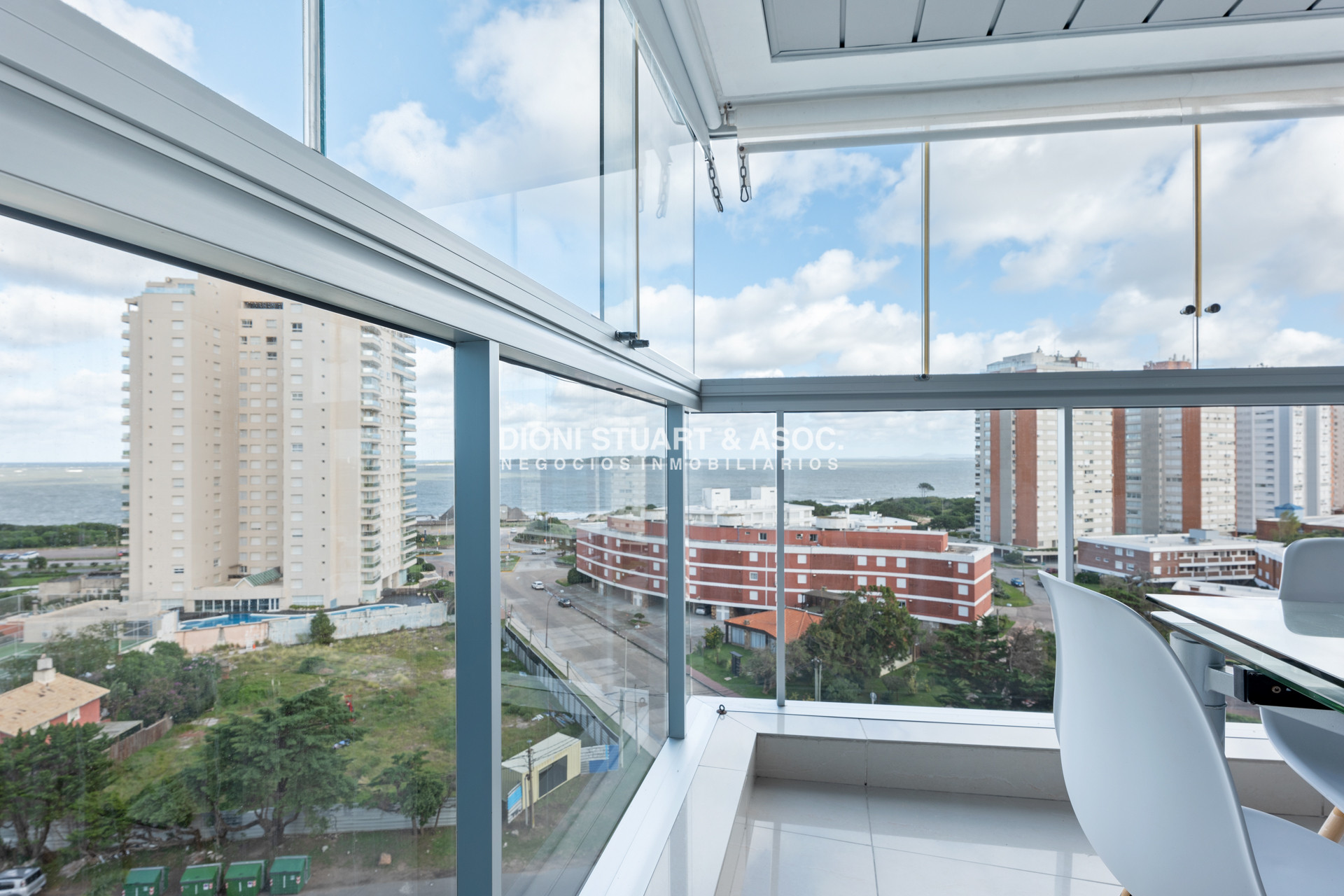 Apartamento ID.660 - Alquiler Anual o Invernal - Temporada  - Miami Boulevard I - 2 Dormitorios - Todos los Amenities - Playa Mansa