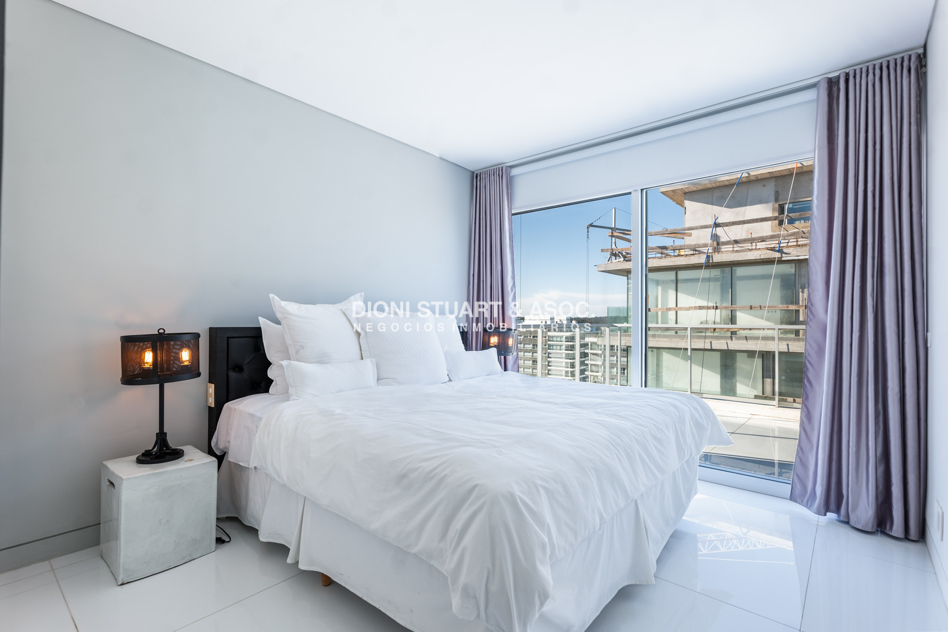 Apartamento ID.989 - MYTHOS PENT HOUSE DUPLEX - 4 SUITES - PLAYA BRAVA PRIMERA LINEA