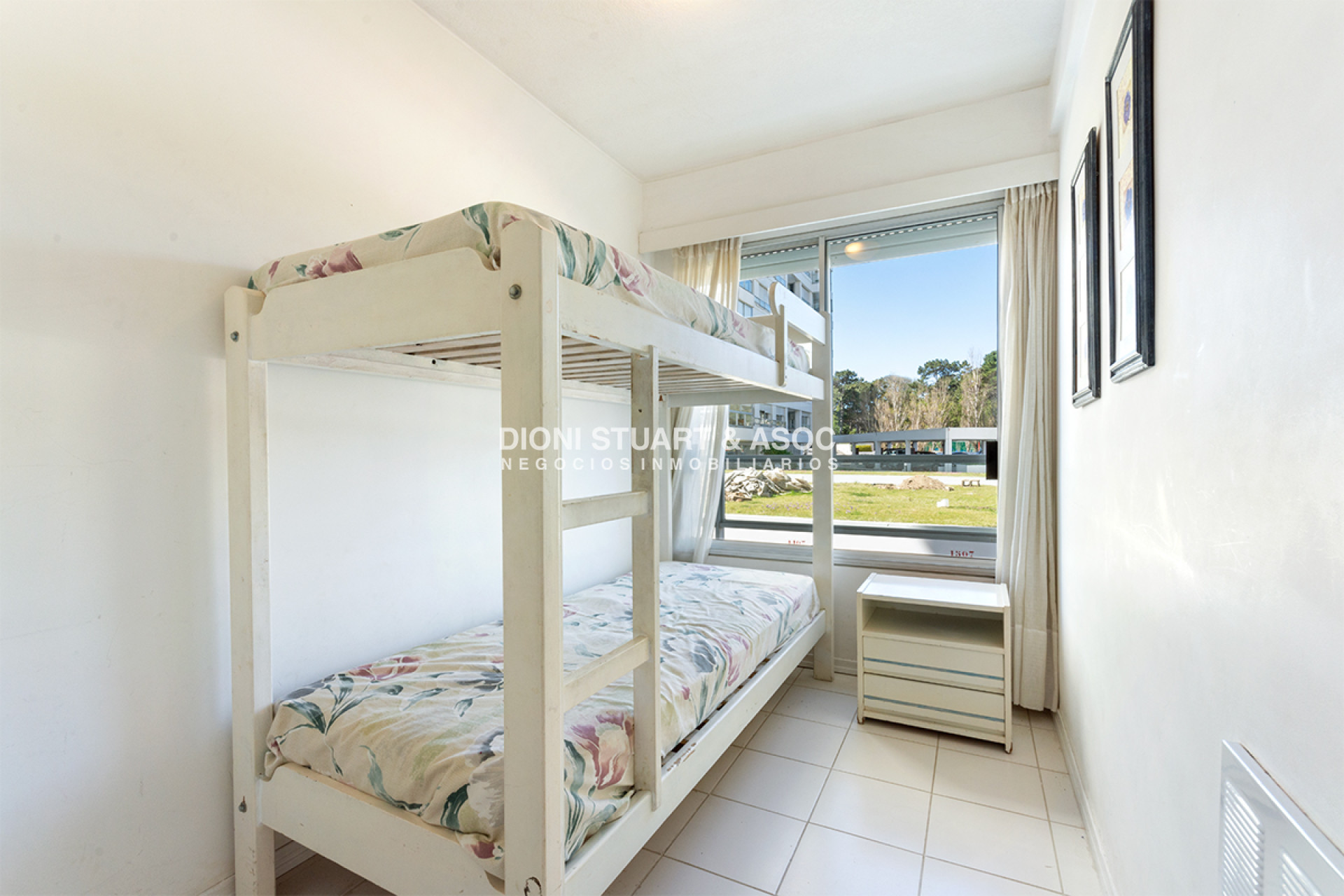 Apartamento ID.533 - Torre Jefferson - 2 Dormitorios y Dependencia - Complejo Lincoln Center