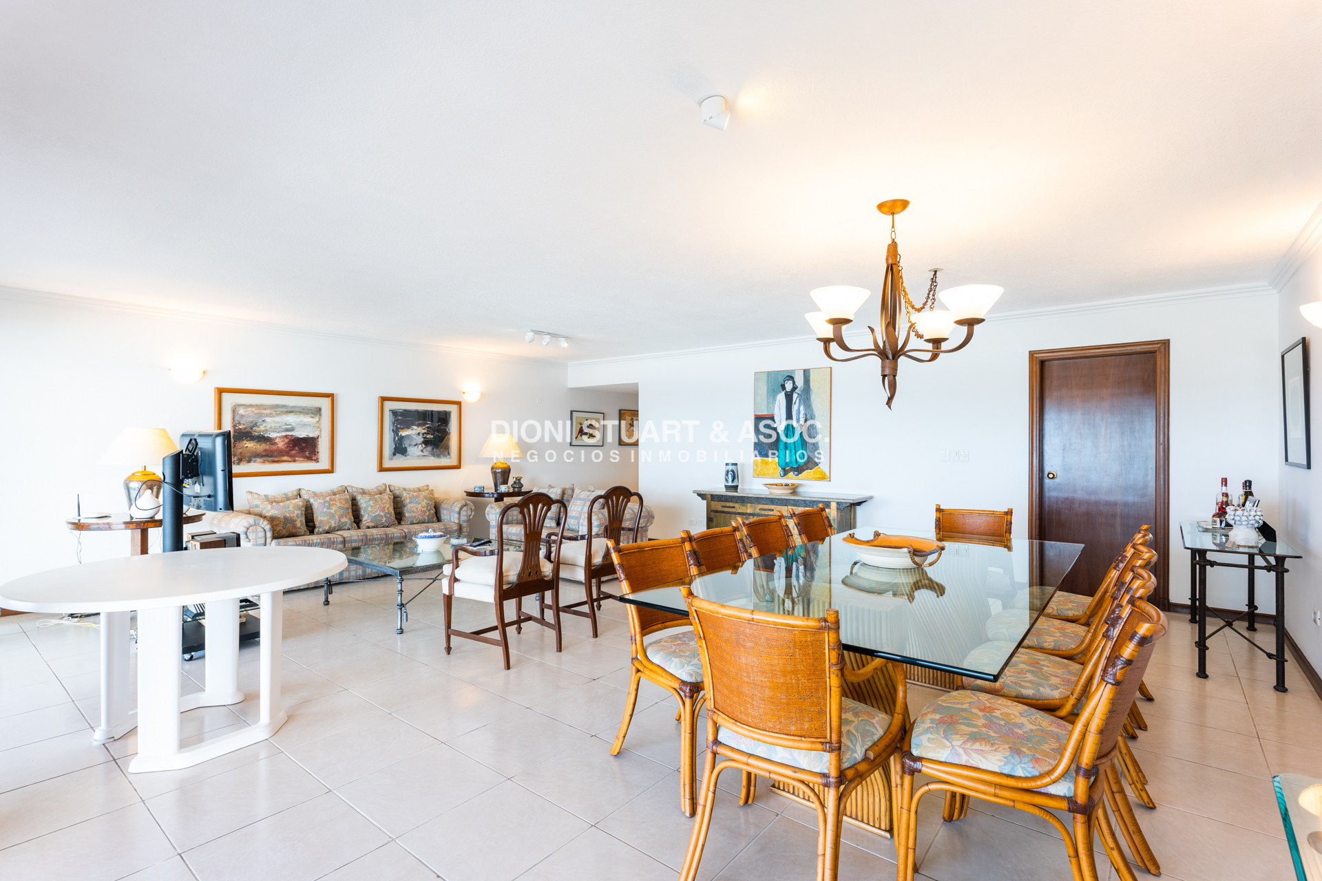 Apartamento ID.749 - Edificio Carmel - Apartamento de 3 Dorm y Dep. - Punta del Este