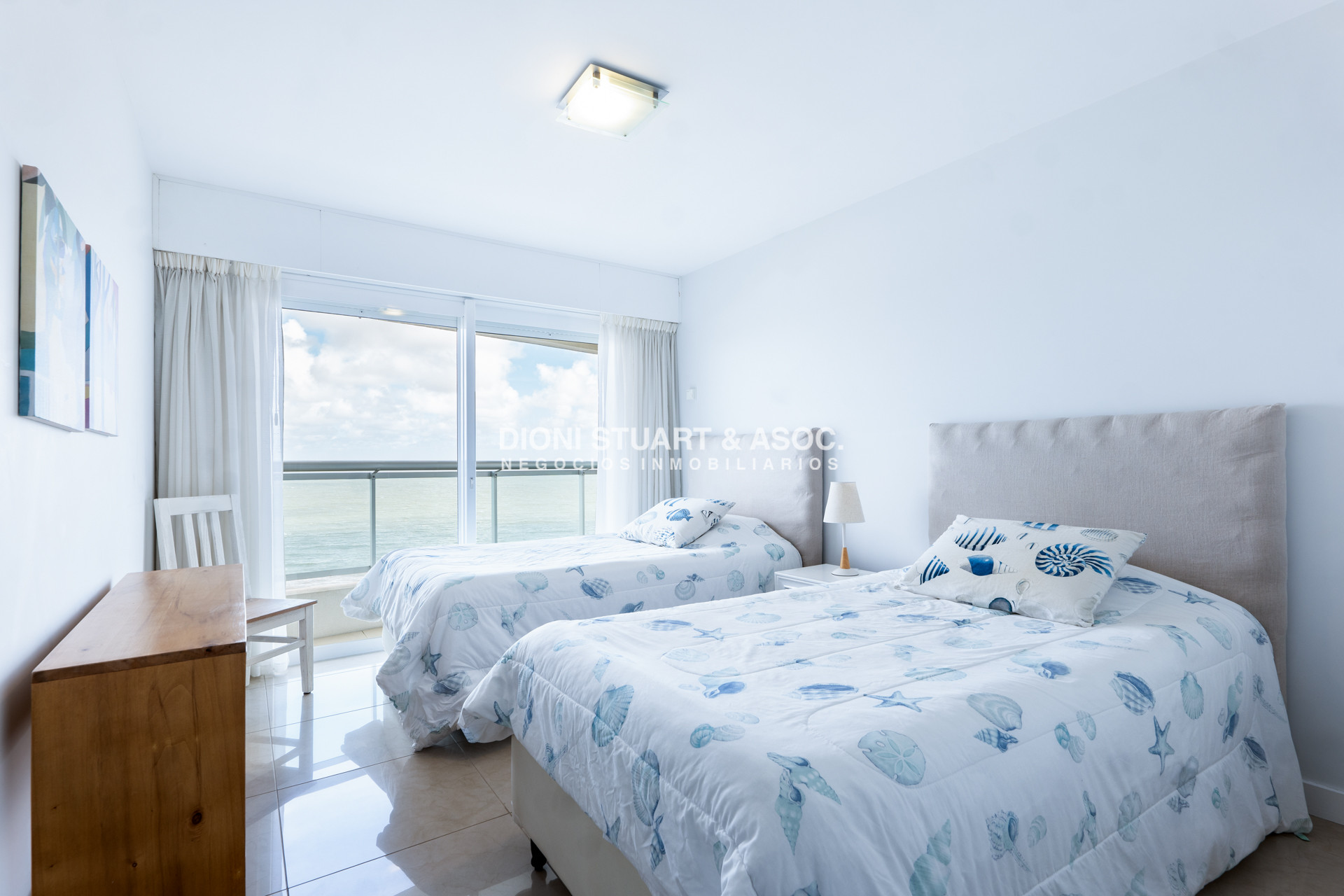 Apartamento ID.1082 - ALQUILER TEMPORADA - ANUAL O INVERNAL - APARTAMENTO EN TORRE AQUARELA - 3 DORMITORIOS EN SUITE - PLAYA MANSA