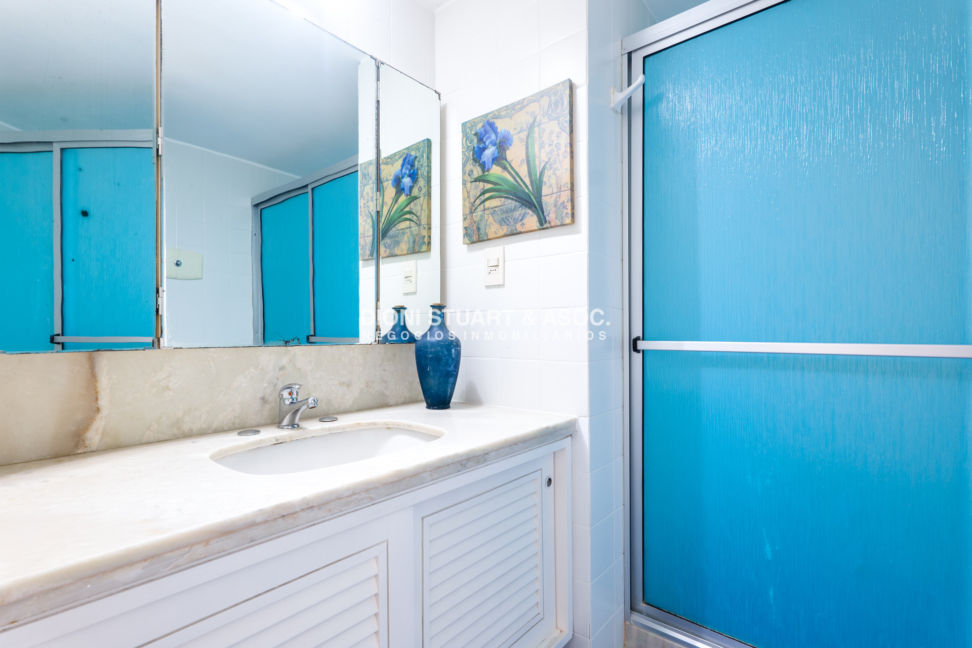 Apartamento ID.812 - Apartamento Frente al Mar en Venta - Torre Jefferson - 2 Dorm y dependencia - Complejo Lincoln Center