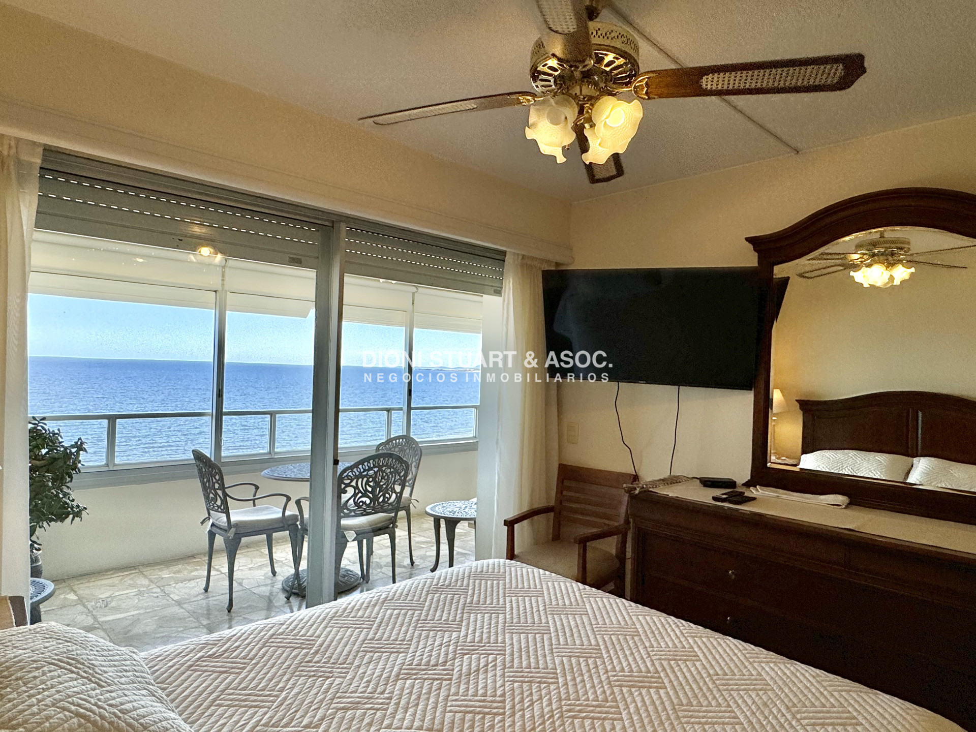 Apartamento ID.43 - APARTAMENTO DE 2 DORMITORIOS EN ALQUILER DE TEMPORADA FRENTE AL MAR  TORRE WASHINGTON COMPLEJO LINCOLN CENTER
