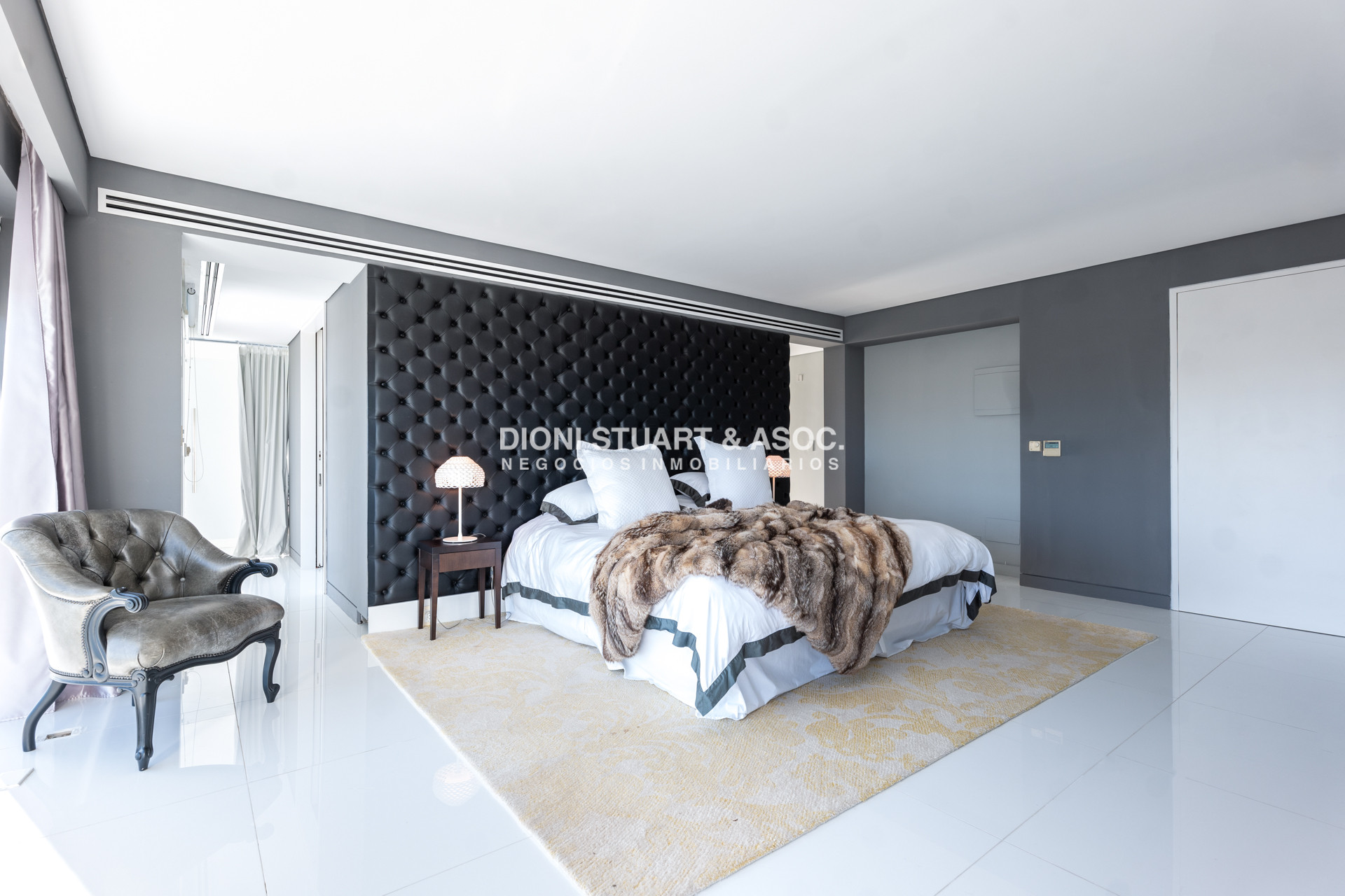 Apartamento ID.989 - MYTHOS PENT HOUSE DUPLEX - 4 SUITES - PLAYA BRAVA PRIMERA LINEA