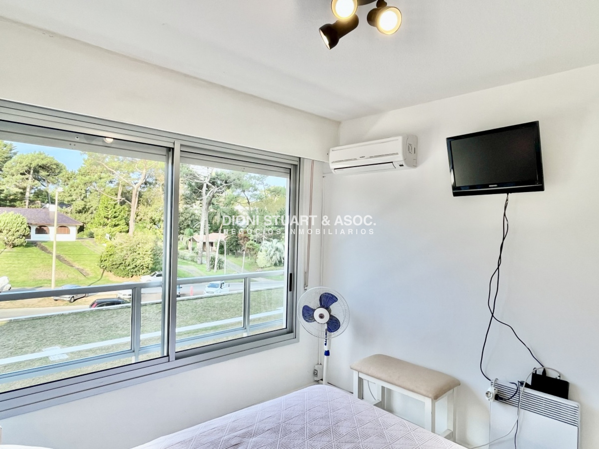 Apartamento ID.414 - Alquiler Invernal o Temporada - Año 2025 - 2 Dormitorios Frente al Mar - Todos los Amenities - Complejo Lincoln Center