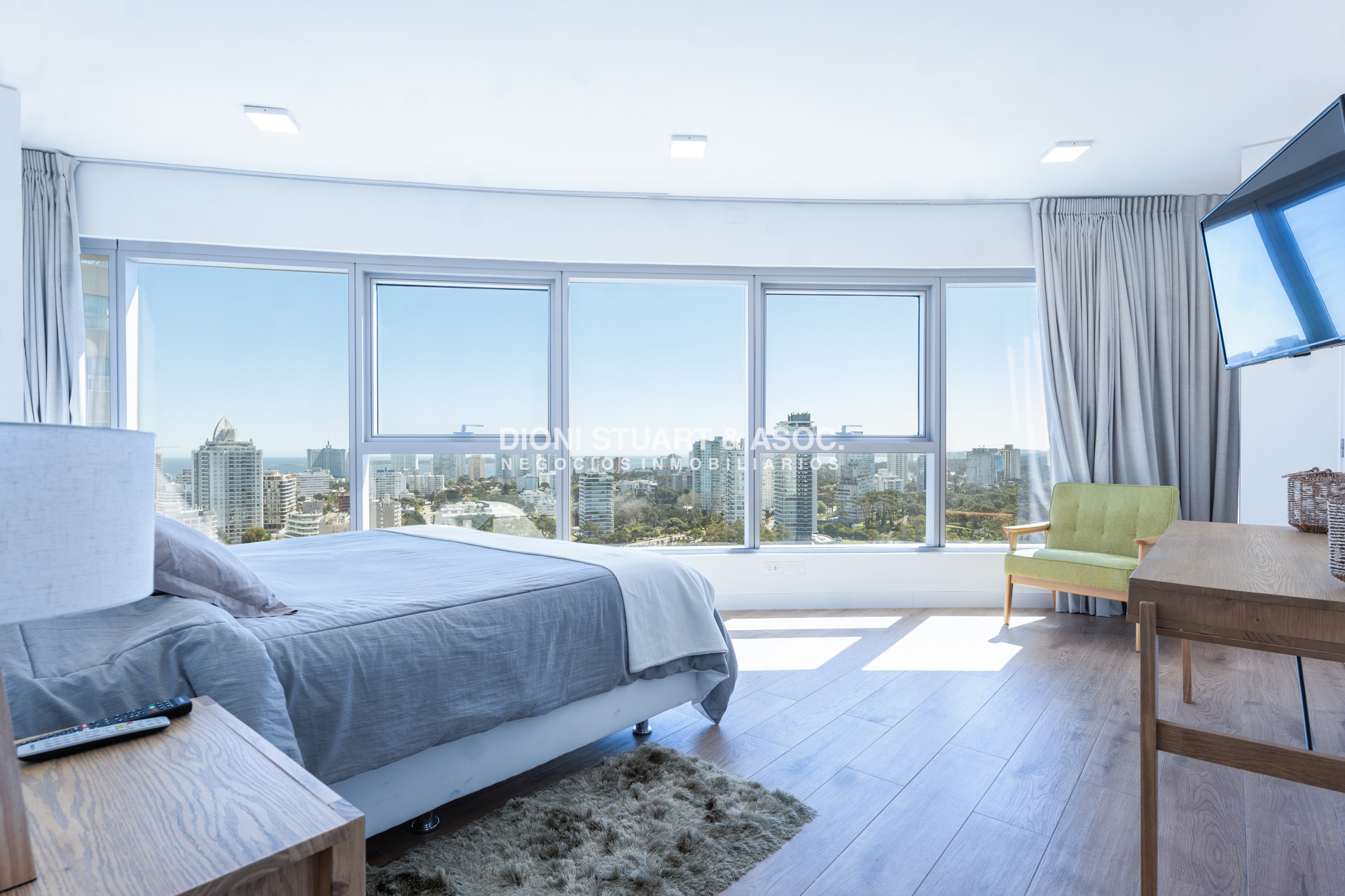 Apartamento ID.1122 - VENTA APARTAMENTO TRUMP TOWER - 2 SUITES + TOILETTE