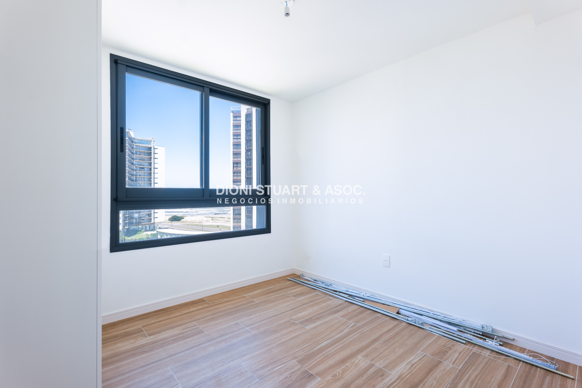 Apartamento ID.868 - APARTAMENTO A ESTRENAR EN PLAYA BRAVA PUNTA DEL ESTE - 2 DORMITORIOS - EDIF. SIGLO SOL II - BAJAS EXPENSAS