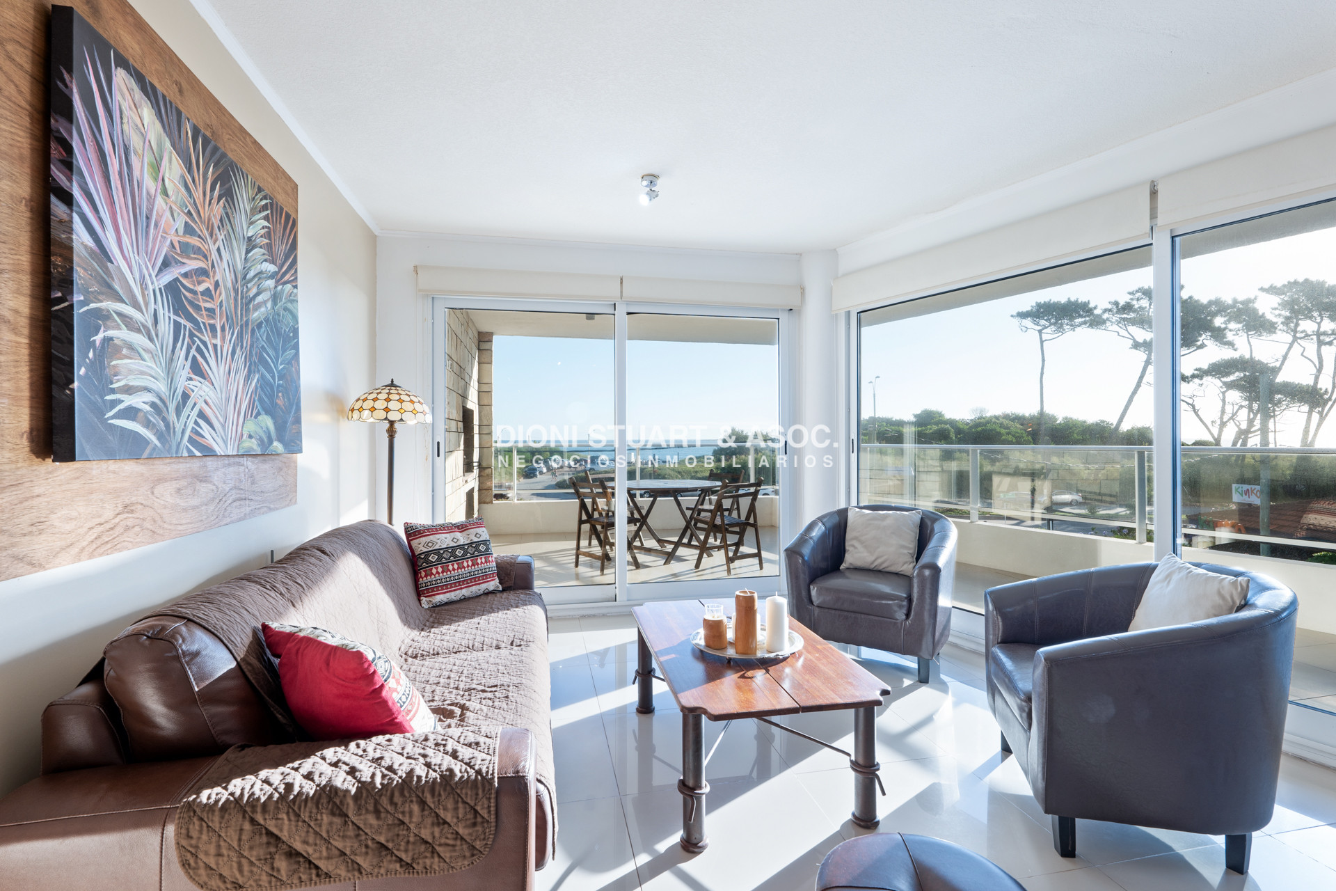 Apartamento ID.488 - Oportunidad - Apartamento Primera Linea Mansa - Con Parrillero -  2 Dormitorios