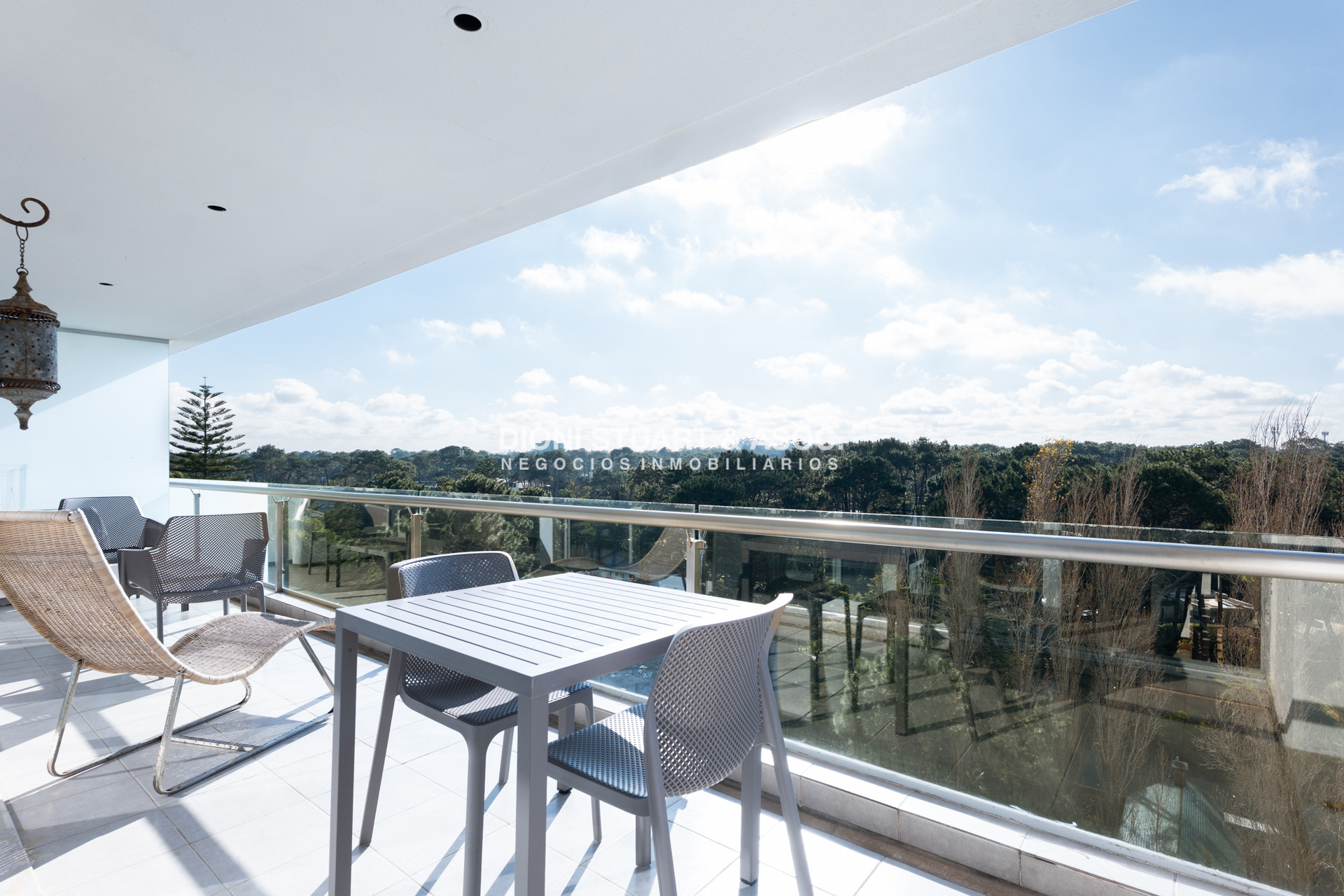 Apartamento ID.980 - APARTAMENTO EN VENTA EN ROOSEVELT DE 2 DORMITORIOS MODERNO EDIFICIO BE PUNTA