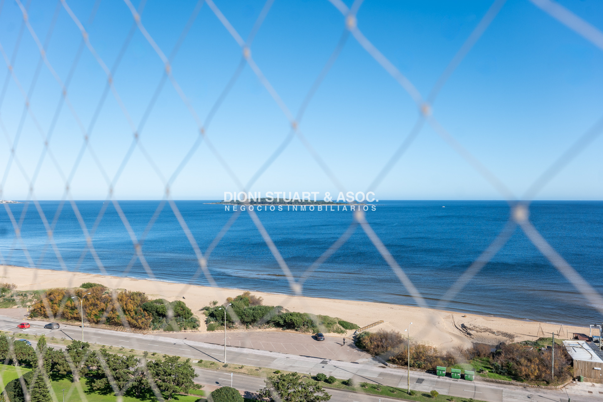 Apartamento ID.690 - APARTAMENTO DE 3 DORMITORIOS FRENTE AL MAR EN ALQUILER COMPLEJO LINCOLN CENTER TORRE WASHINGTON