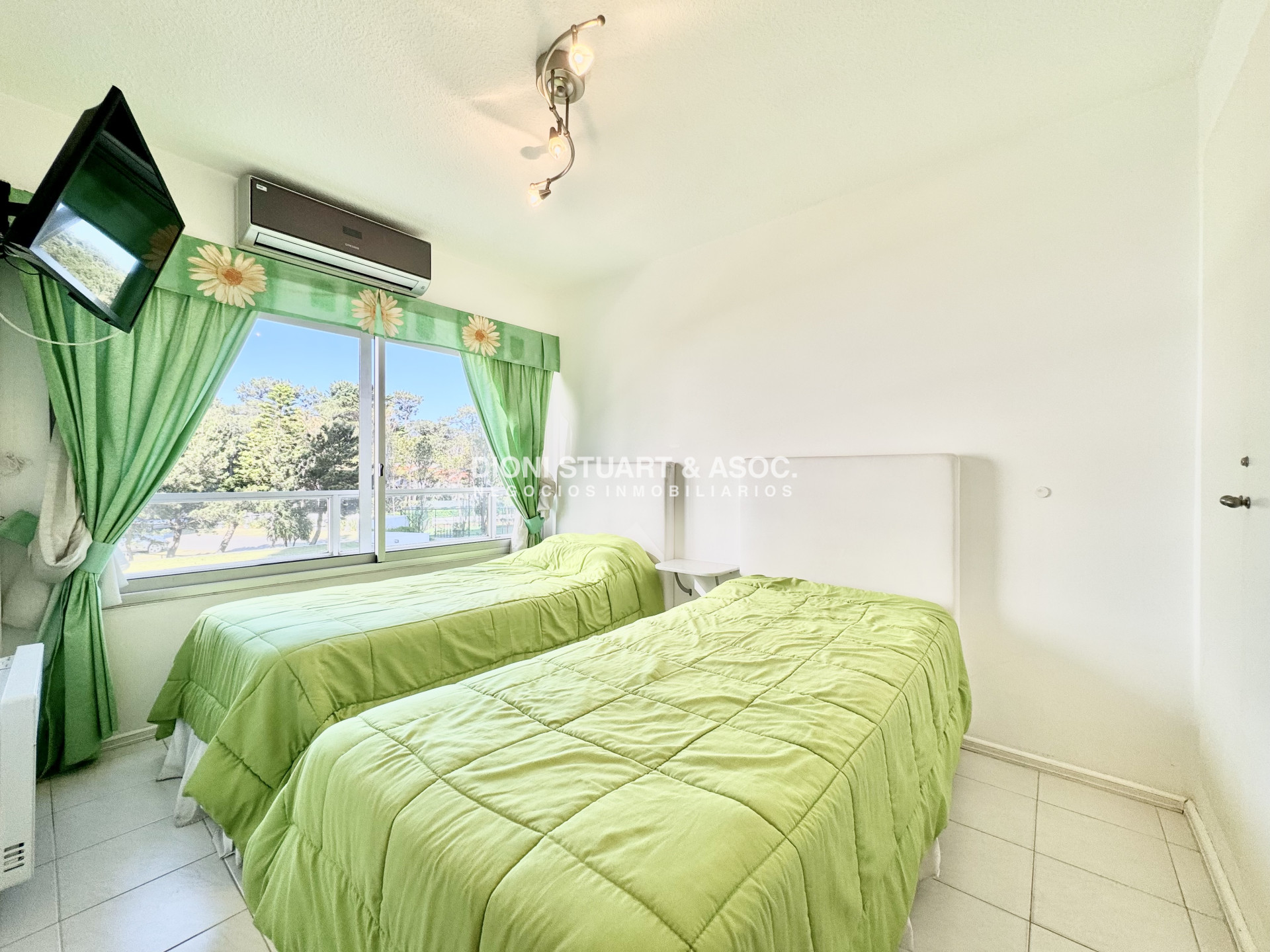 Apartamento ID.568 - Alquiler De Temporada - 2 Dormitorios + Dependencia - Complejo Lincoln Center - Todos los Amenities