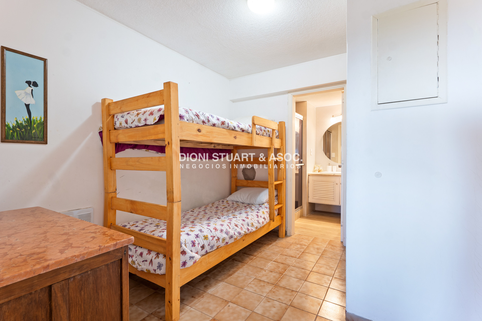 Apartamento ID.26 - Alquiler Frente al Mar (Febrero - Carnaval y Turismo Libre) - 1 Dormitorio y Medio - 4 Personas - Piscina y Serv. de Playa - Complejo Lincoln Center