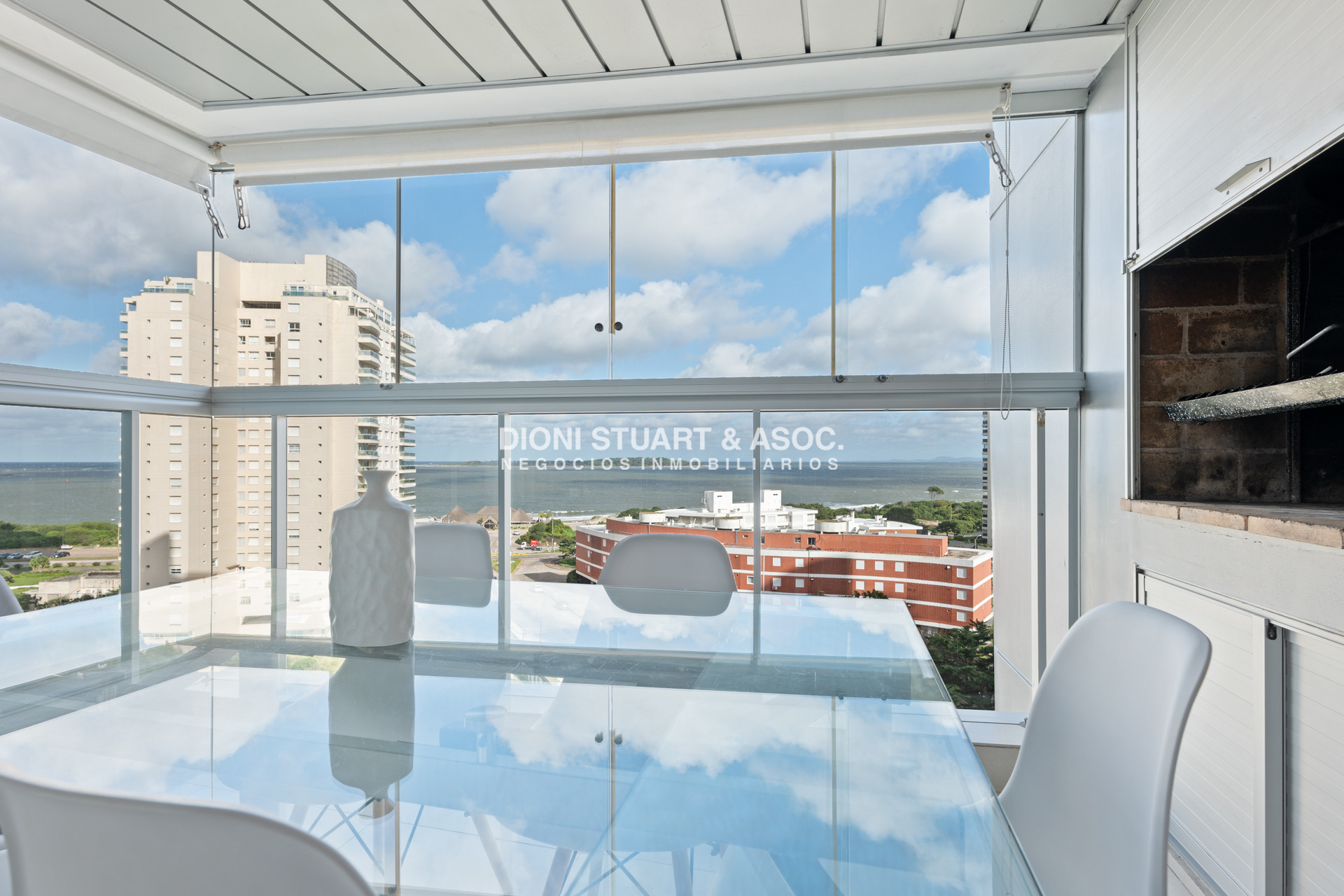 Apartamento ID.660 - Alquiler Anual o Invernal - Temporada  - Miami Boulevard I - 2 Dormitorios - Todos los Amenities - Playa Mansa
