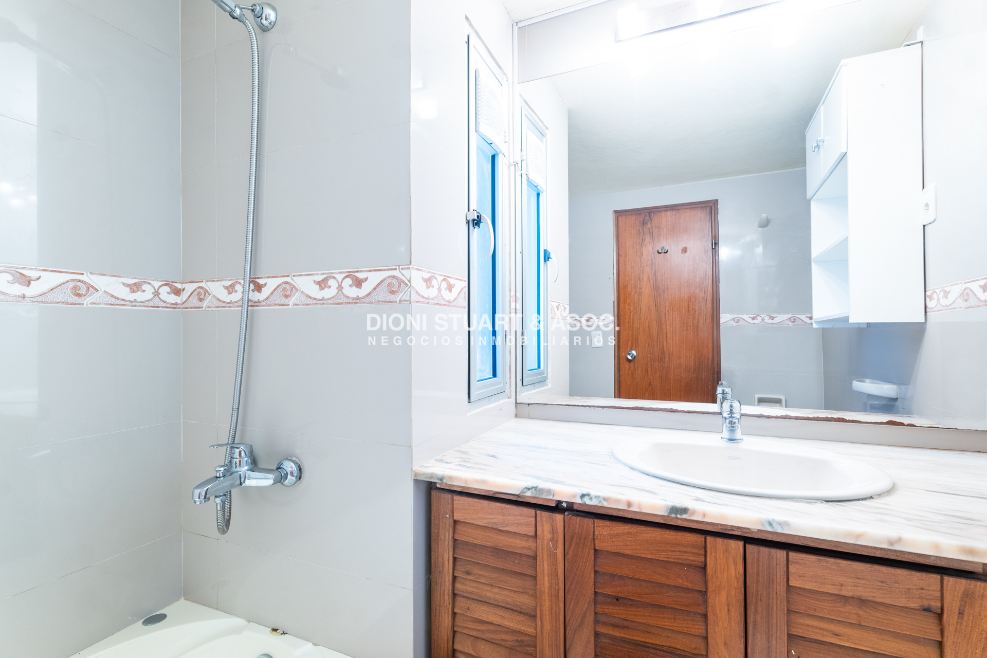 Apartamento ID.778 - Apartamento en Venta en Oportunidad - Roosevelt Center - 3 Dormitorios - Reciclado