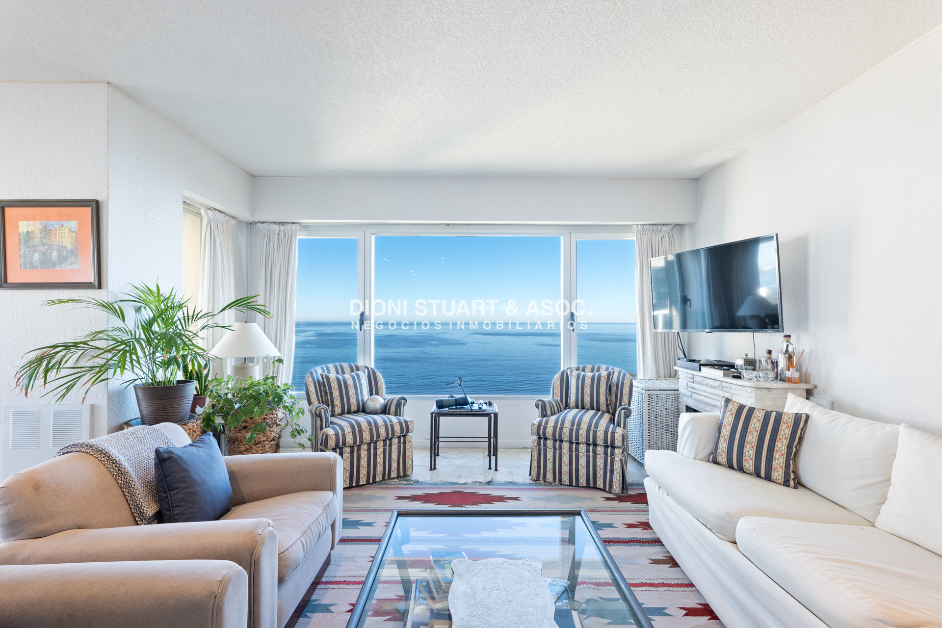 Apartamento ID.687 - Alquiler de Temporada - Edificio Fragata - Frente al Mar - 3 Dormitorios - Todos los Amenities
