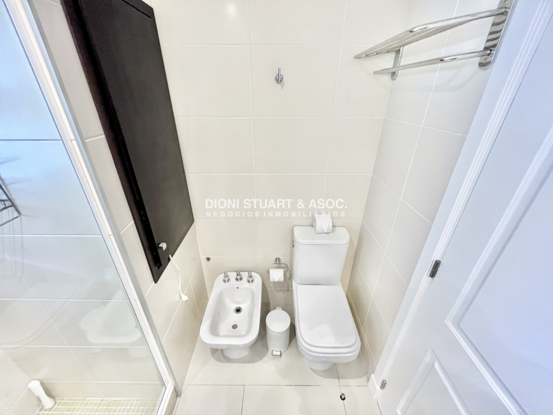 Apartamento ID.116 - Torre Lobos  -  Esquinero - En Venta