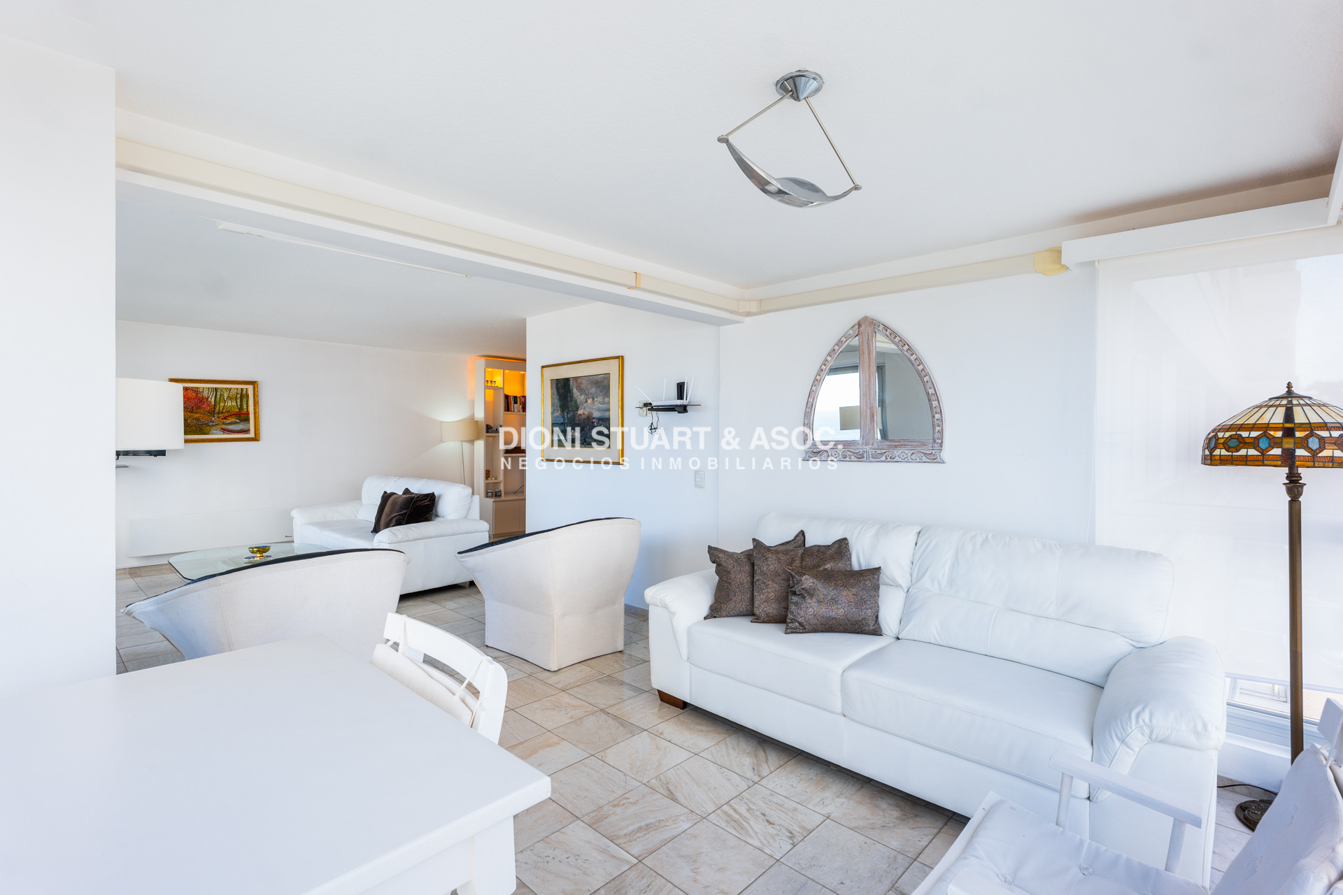 Apartamento ID.741 - DEPARTAMENTO EN PLAYA MANSA - 3 DORMITORIOS Y DEPENDENCIA - RECICLADO - TORRE JEFFERSON - COMPLEJO LINCOLN CENTER