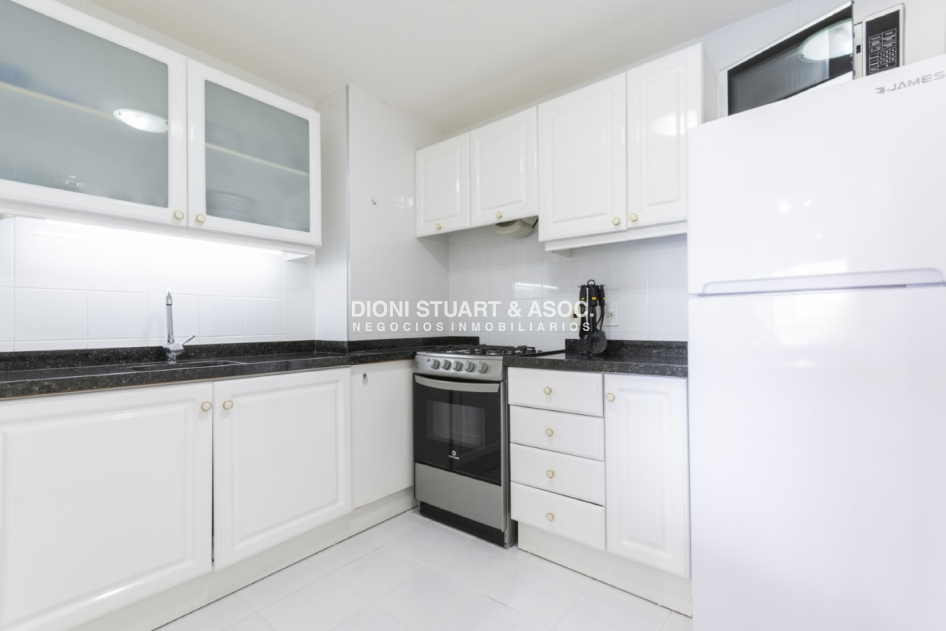 Apartamento ID.530 - Apartamento En Venta - 3 Dormitorios + 2 Baños - Complejo Lincoln Center