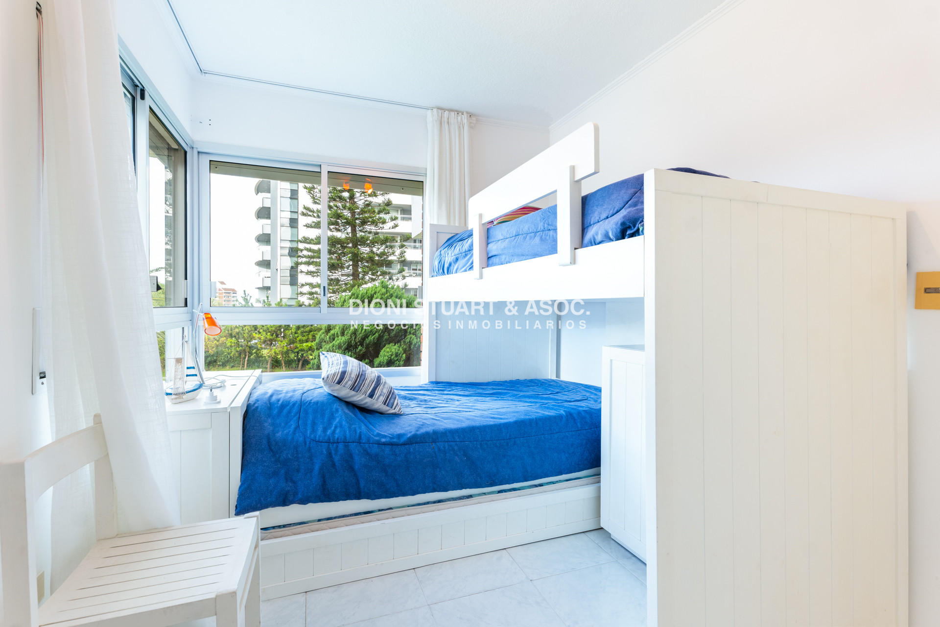 Apartamento ID.909 - DEPARTAMENTO EN VENTA DE 2 DORMITORIOS Y MEDIO - EDIFICIO LONG BEACH - TODOS LOS AMENITIES