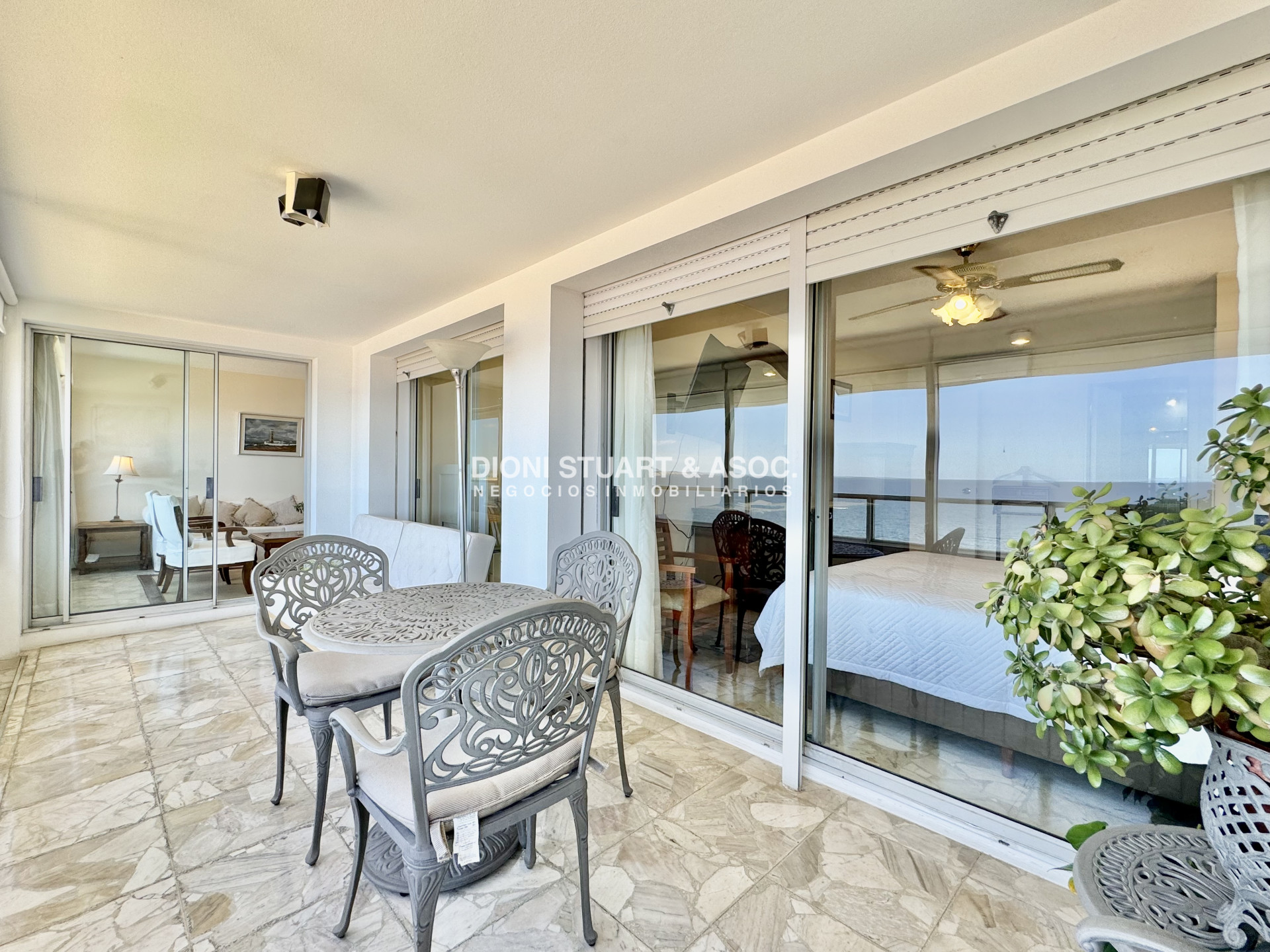 Apartamento ID.43 - APARTAMENTO DE 2 DORMITORIOS EN ALQUILER DE TEMPORADA FRENTE AL MAR  TORRE WASHINGTON COMPLEJO LINCOLN CENTER