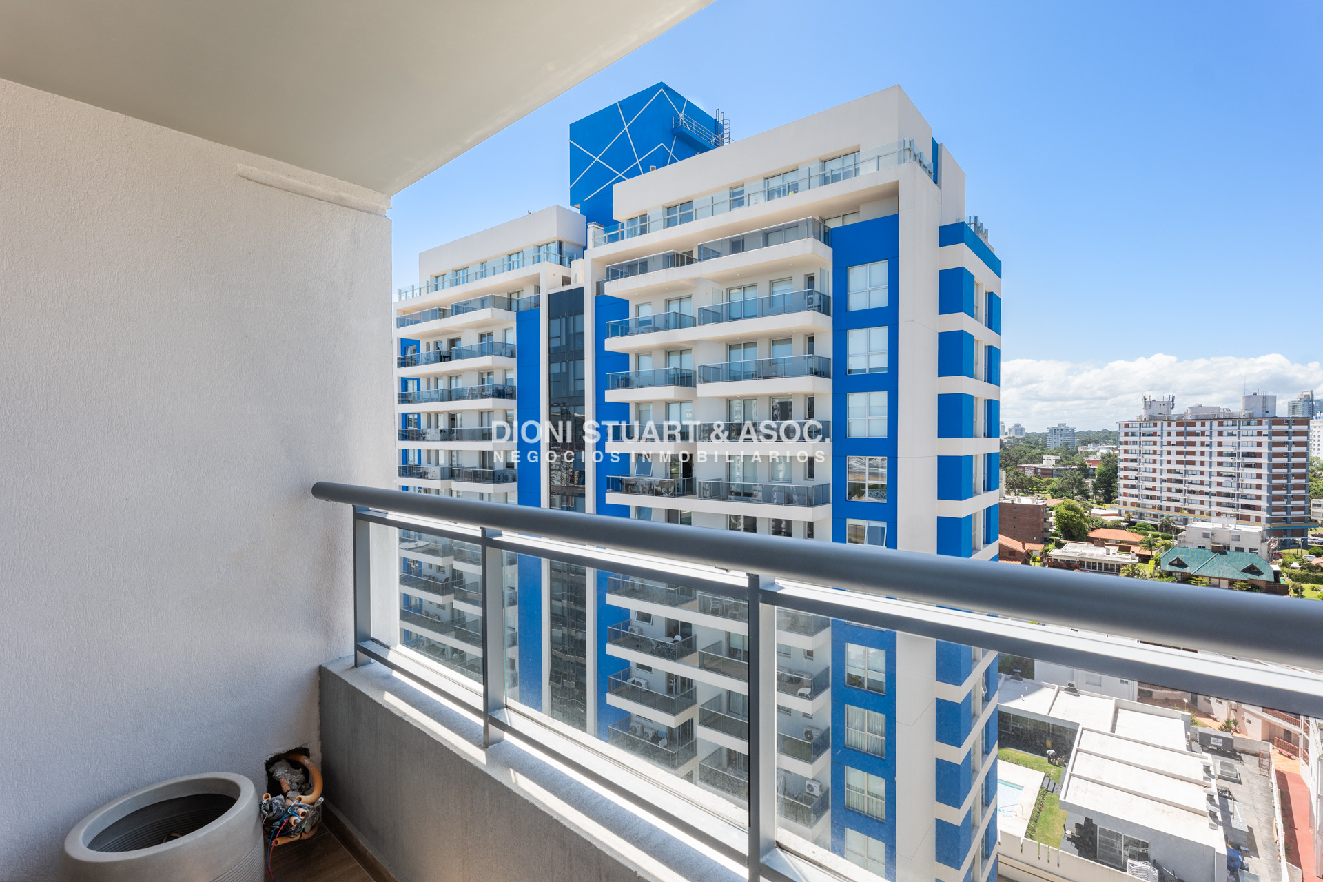 Apartamento ID.870 - APARTAMENTO A ESTRENAR EN PLAYA BRAVA PUNTA DEL ESTE - 2 DORMITORIOS - EDIF. SIGLO SOL II - BAJAS EXPENSAS