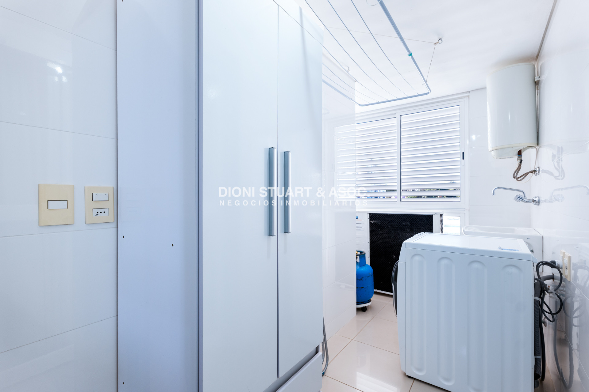 Apartamento ID.815 - Aquarela Esquinero En Venta - 3 Suites + dep - La mejor orientación