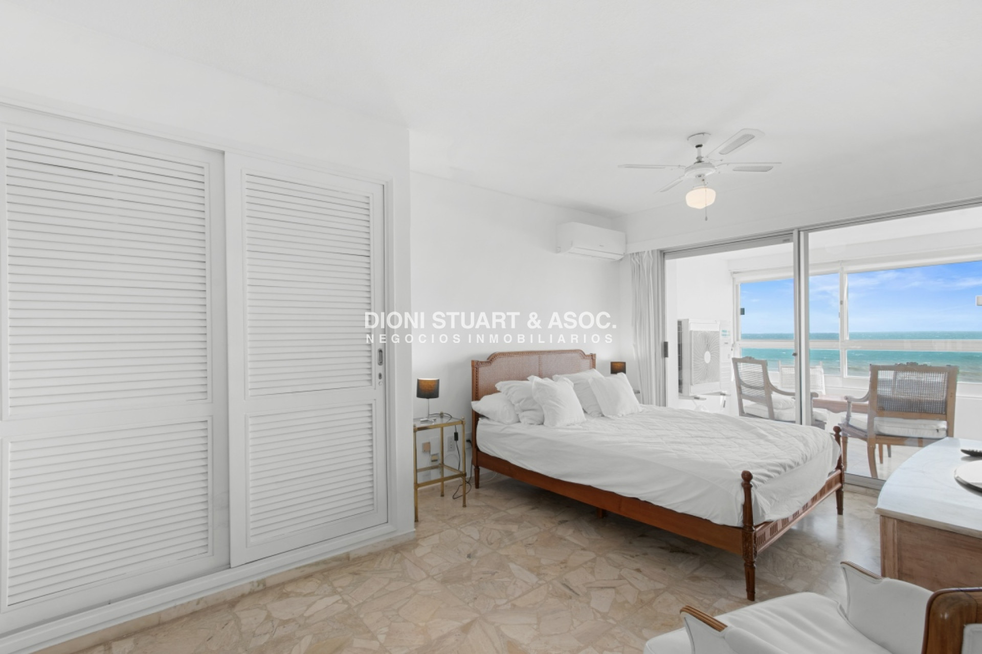 Apartamento ID.29 - 2 DORMITORIOS Y MEDIO APARTAMENTO EN ALQUILER DE VERANO FRENTE AL MAR TODOS LOS AMENITIES COMPLEJO LINCOLN CENTER
