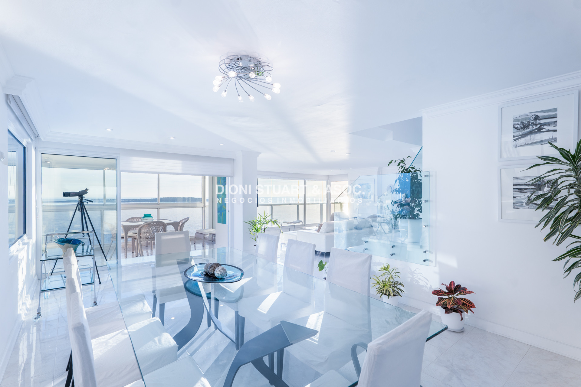 Apartamento ID.1055 - VENTA APARTAMENTO 6 DORMITORIOS - TEQUENDAMA I - PENT HOUSE DUPLEX - PLAYA MANSA 