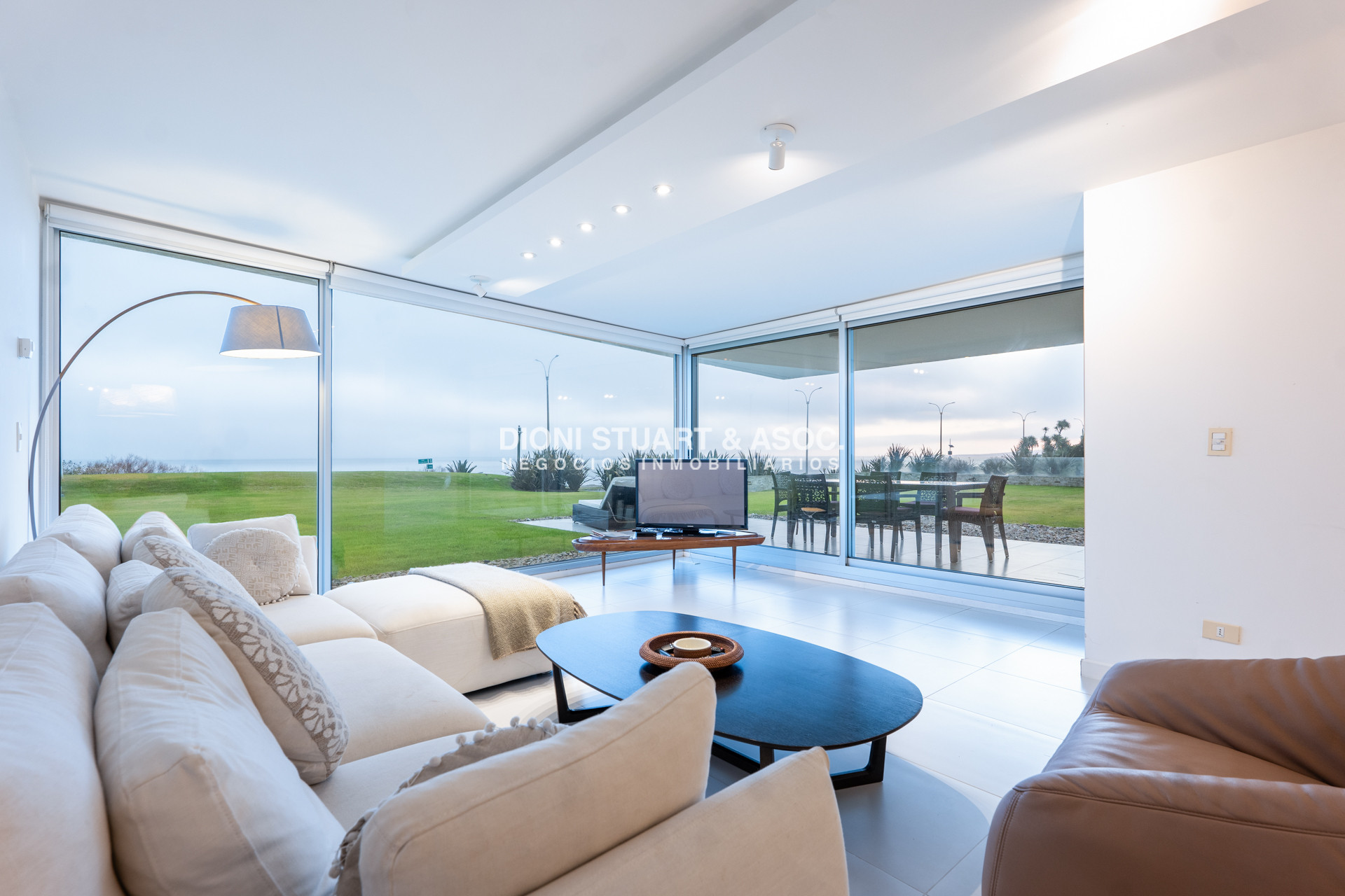Apartamento ID.1022 - APARTAMENTO EN VENTA - LUMIERE - 3 DORMITORIOS EN SUITE + DEP. SERV - PLAYA MANSA