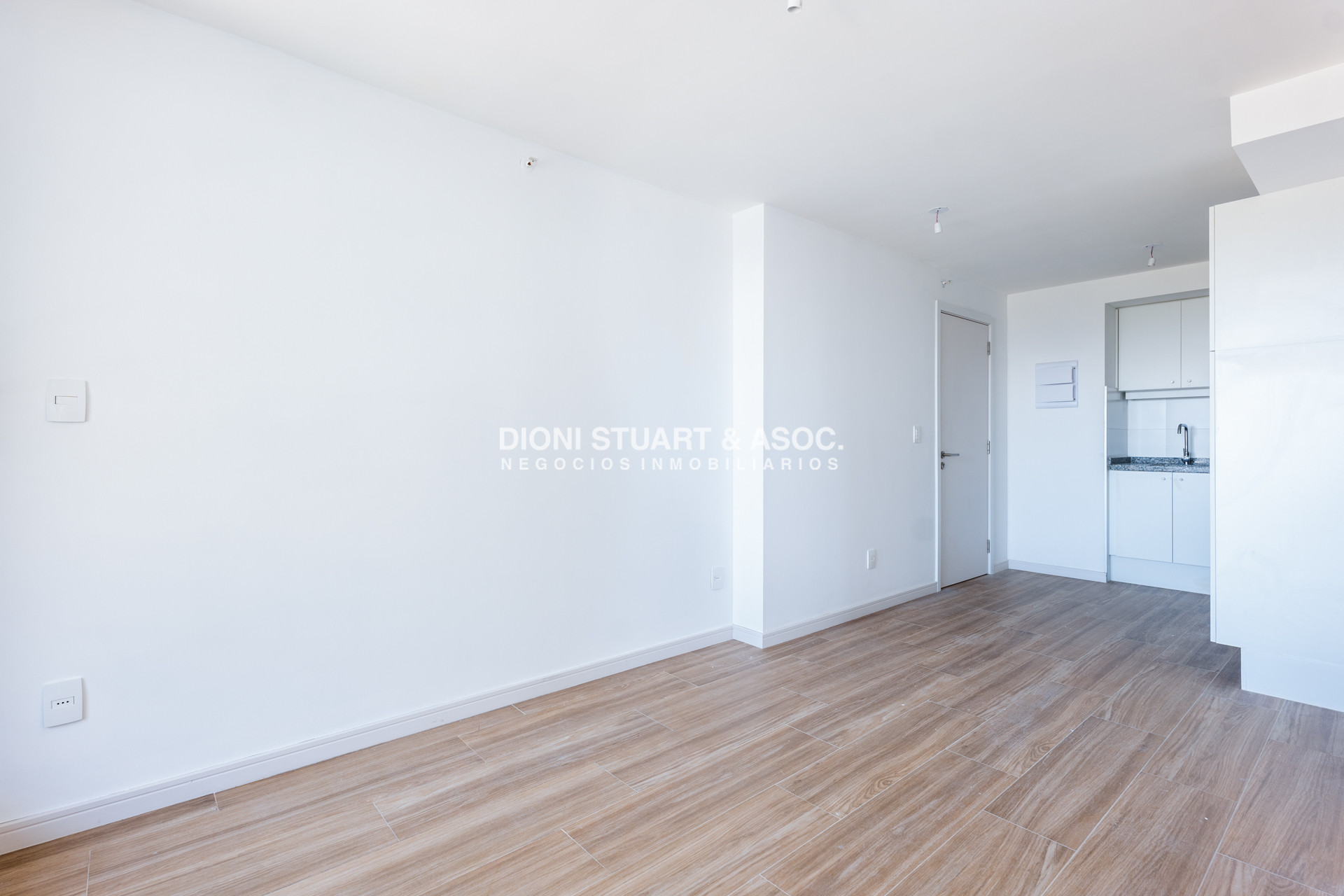 Apartamento ID.870 - APARTAMENTO A ESTRENAR EN PLAYA BRAVA PUNTA DEL ESTE - 2 DORMITORIOS - EDIF. SIGLO SOL II - BAJAS EXPENSAS